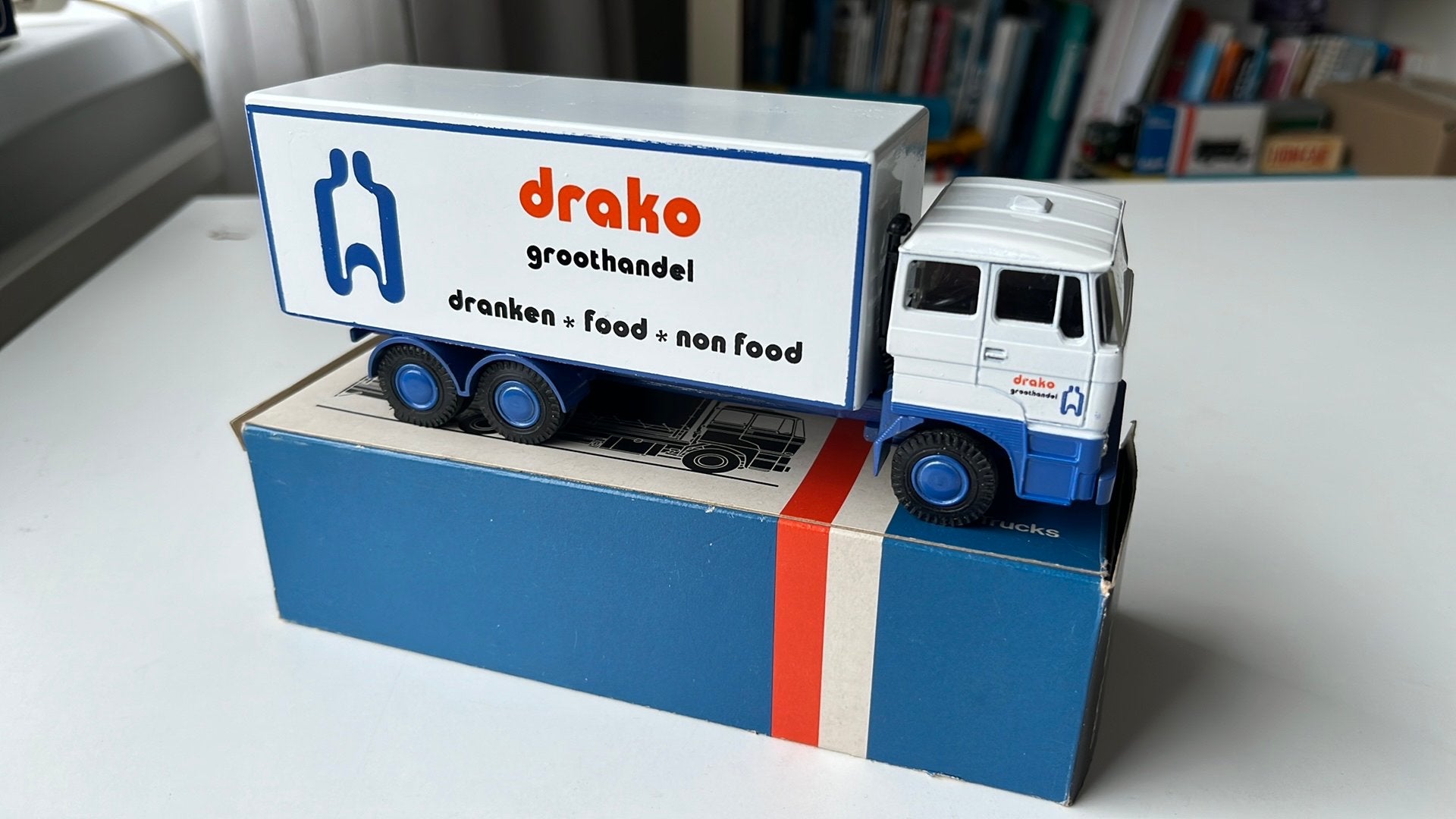Lion Car Daf 2800 van DRAKO groothandel in dranken en food, Hobby en Vrije tijd, Modelauto's | 1:50, Ophalen of Verzenden, Nieuw