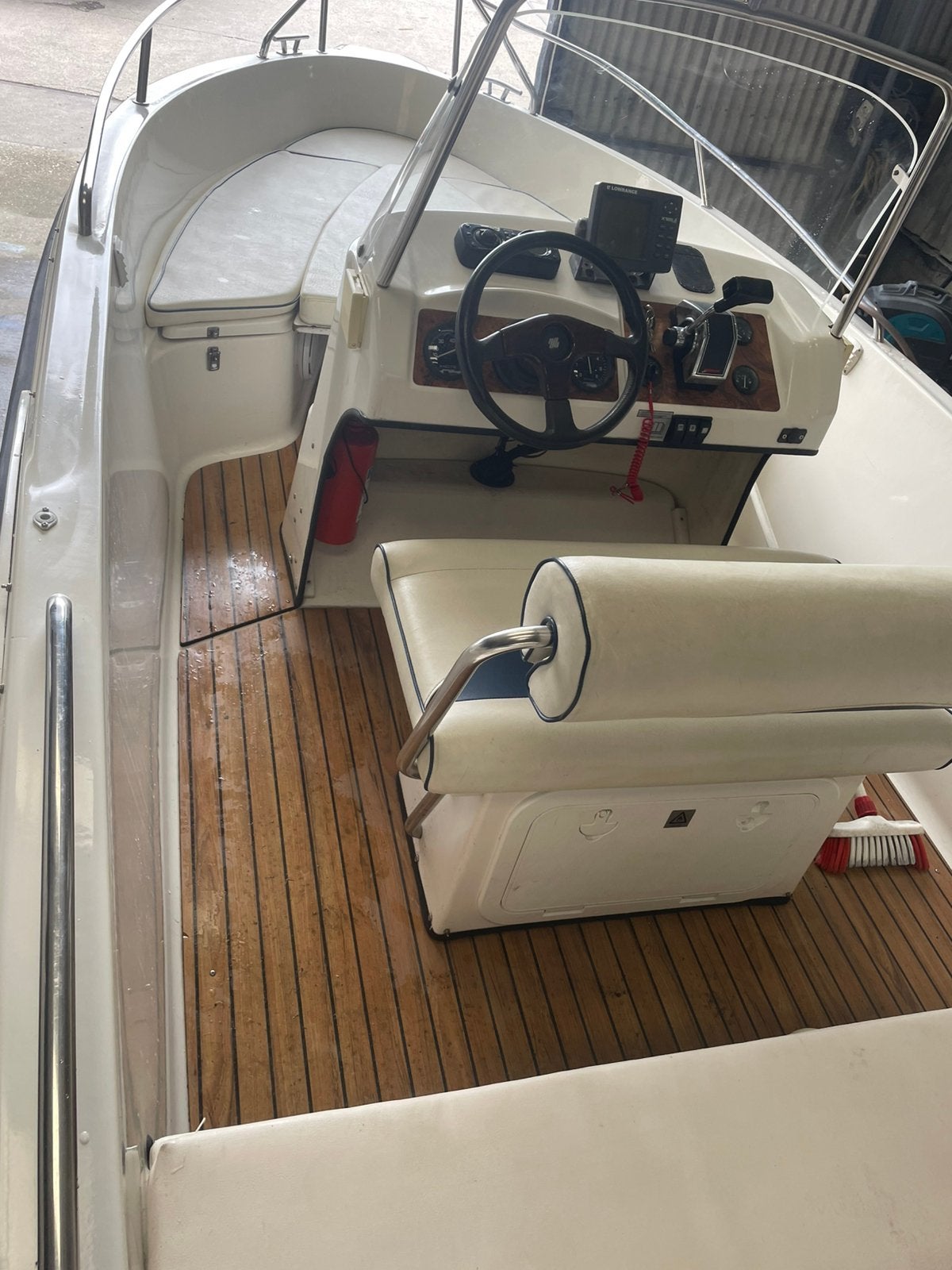 Mooie Uttern 5220 Exclusive + 60 pk 4 takt injectie, Ophalen, Viertaktmotor, Zo goed als nieuw, Buitenboordmotor