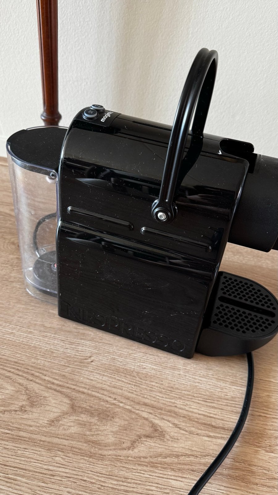 Nespresso Magimix Inissia M105 - Zwart koffiezetapparaat, Ophalen, Gebruikt, Koffiemachine, 1 kopje