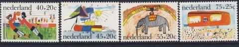 Postfris, Kinderzegels 1976 NVPH 1103/1106, Verzenden, Na 1940, Postfris