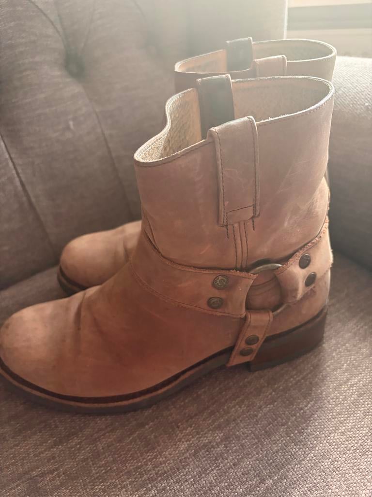 Sendra lage laarzen maat 41, Kleding | Dames, Schoenen, Ophalen of Verzenden, Gedragen, Beige, Lage of Enkellaarzen