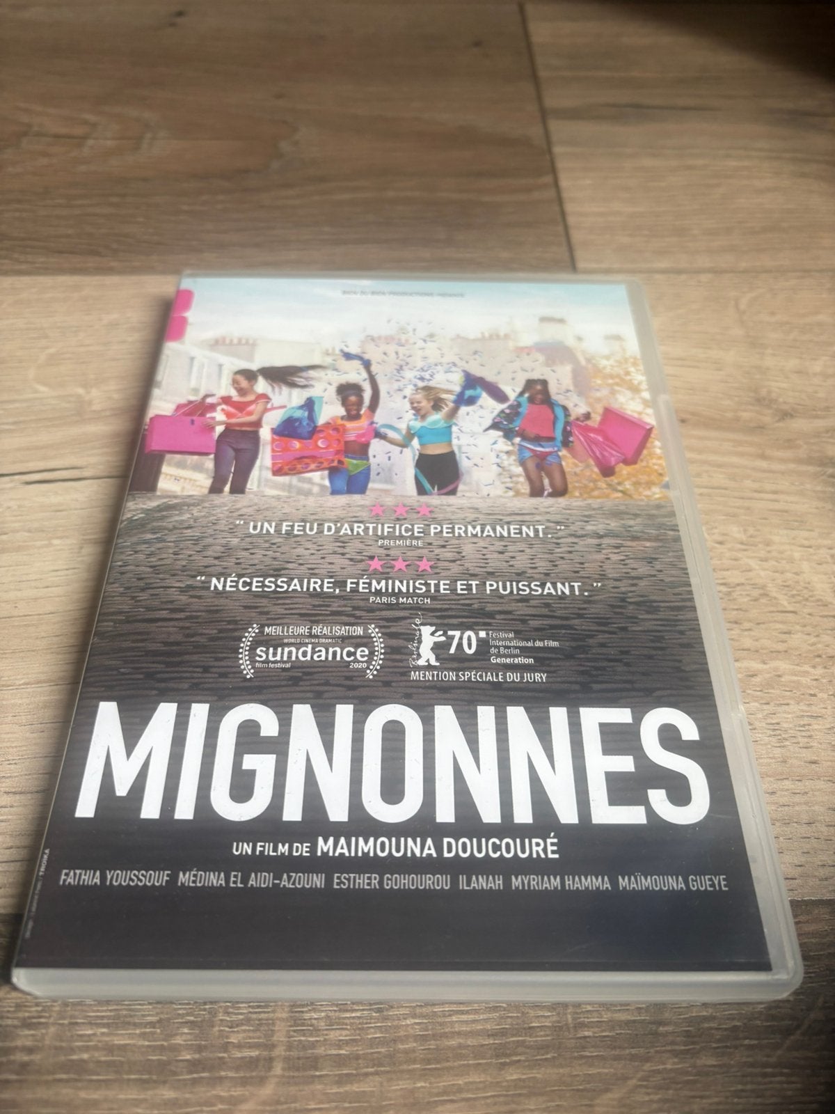 Mignonnes van Maimouna Doucoure franse import, Cd's en Dvd's, Dvd's | Filmhuis, Alle leeftijden, Ophalen of Verzenden, Zo goed als nieuw
