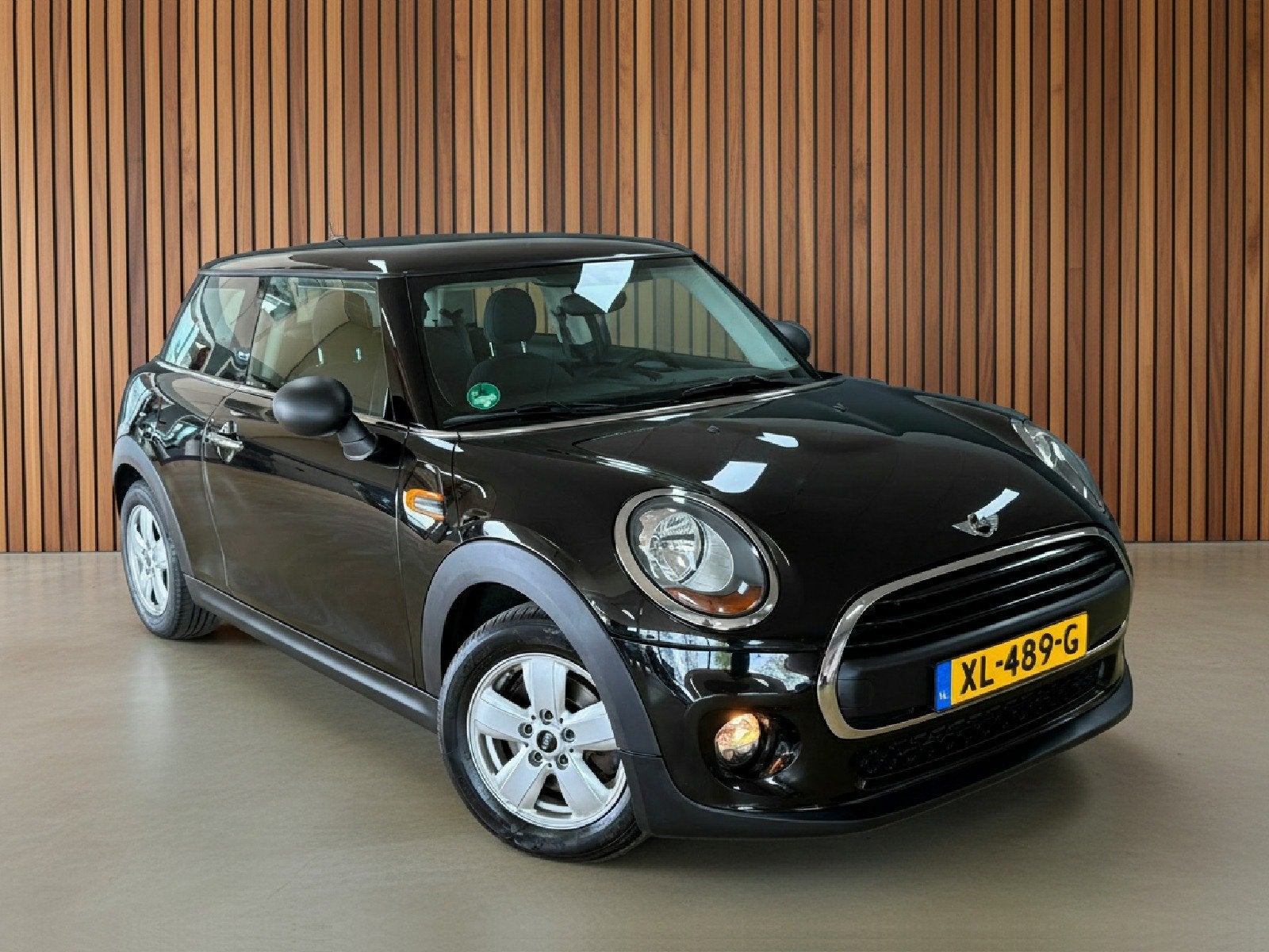 MINI 3-deurs 1.2 One | Airco | Stoelverwarming (bj 2015), Auto's, Voorwielaandrijving, Gebruikt, Euro 6, Start-stop-systeem