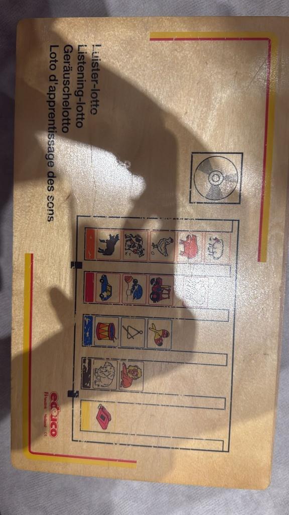 Luister - Lotto educo, Ophalen of Verzenden, Zo goed als nieuw, Puzzelen
