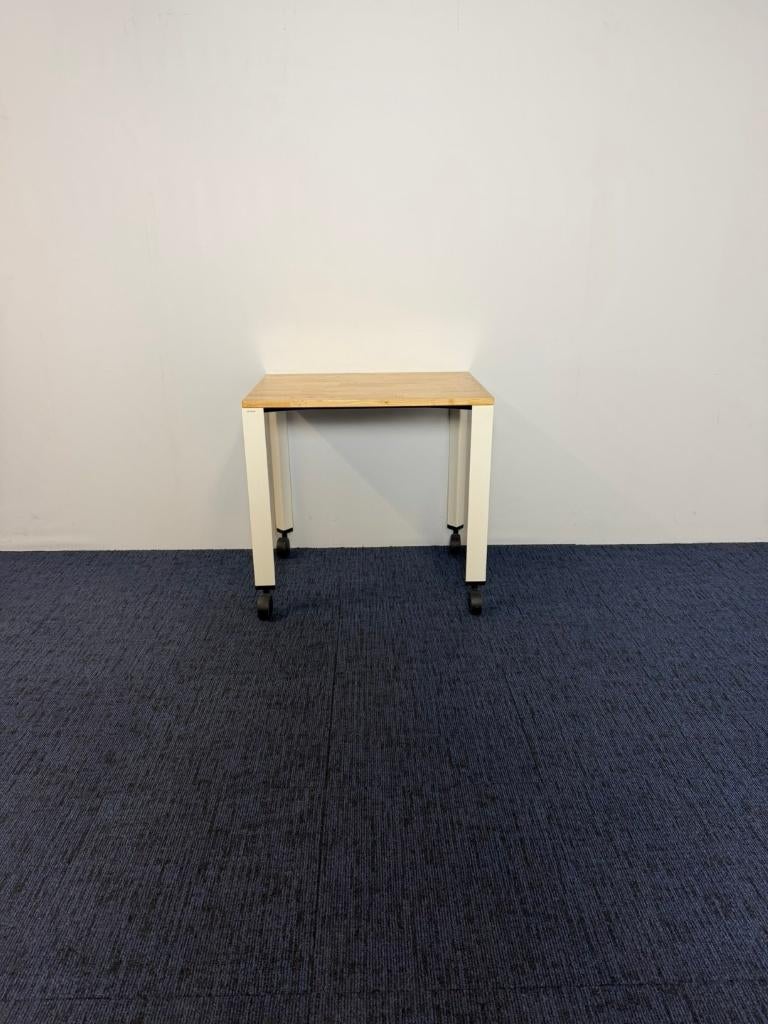 Verrijdbare tafel Ahrend 700, wit frame, 80 x 60 cm., Ophalen, Met wielen, Gebruikt
