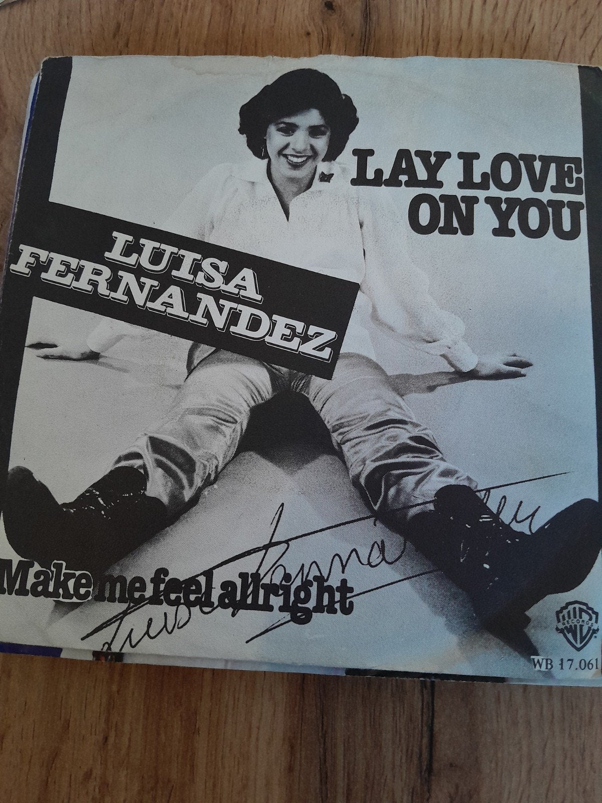 luisa fernandez 7inch lay love on you, Ophalen of Verzenden, Zo goed als nieuw, Pop