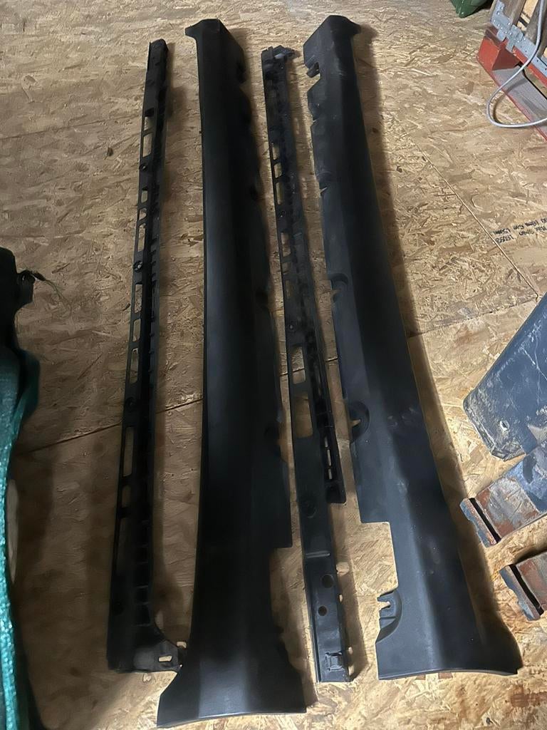 Sideskirts mercedes glc, Ophalen