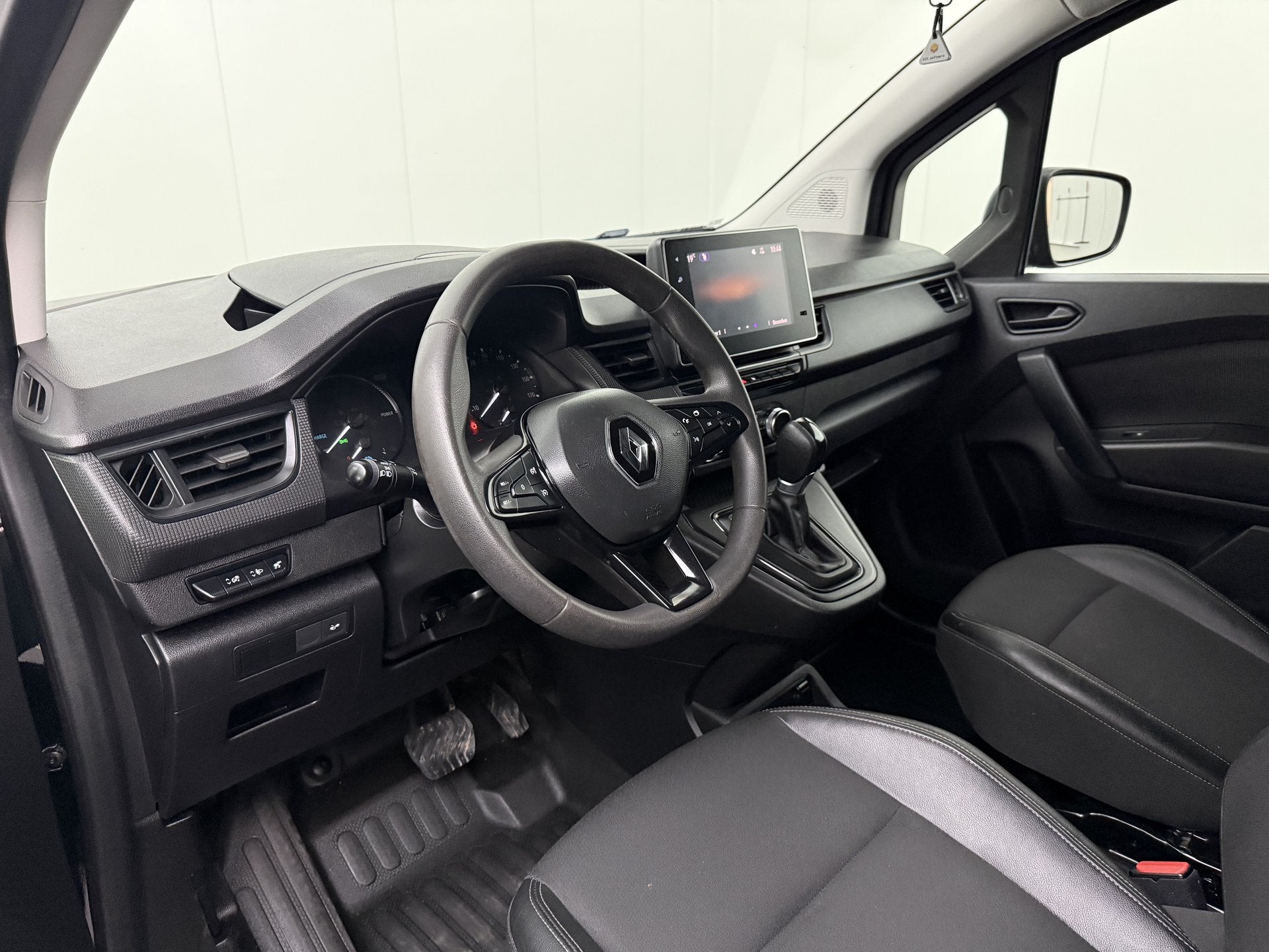 Renault Kangoo Advance 44 kWh | Elektrisch | Navigatie | Air, Dealer onderhouden, Gebruikt, Origineel Nederlands, Elektrisch