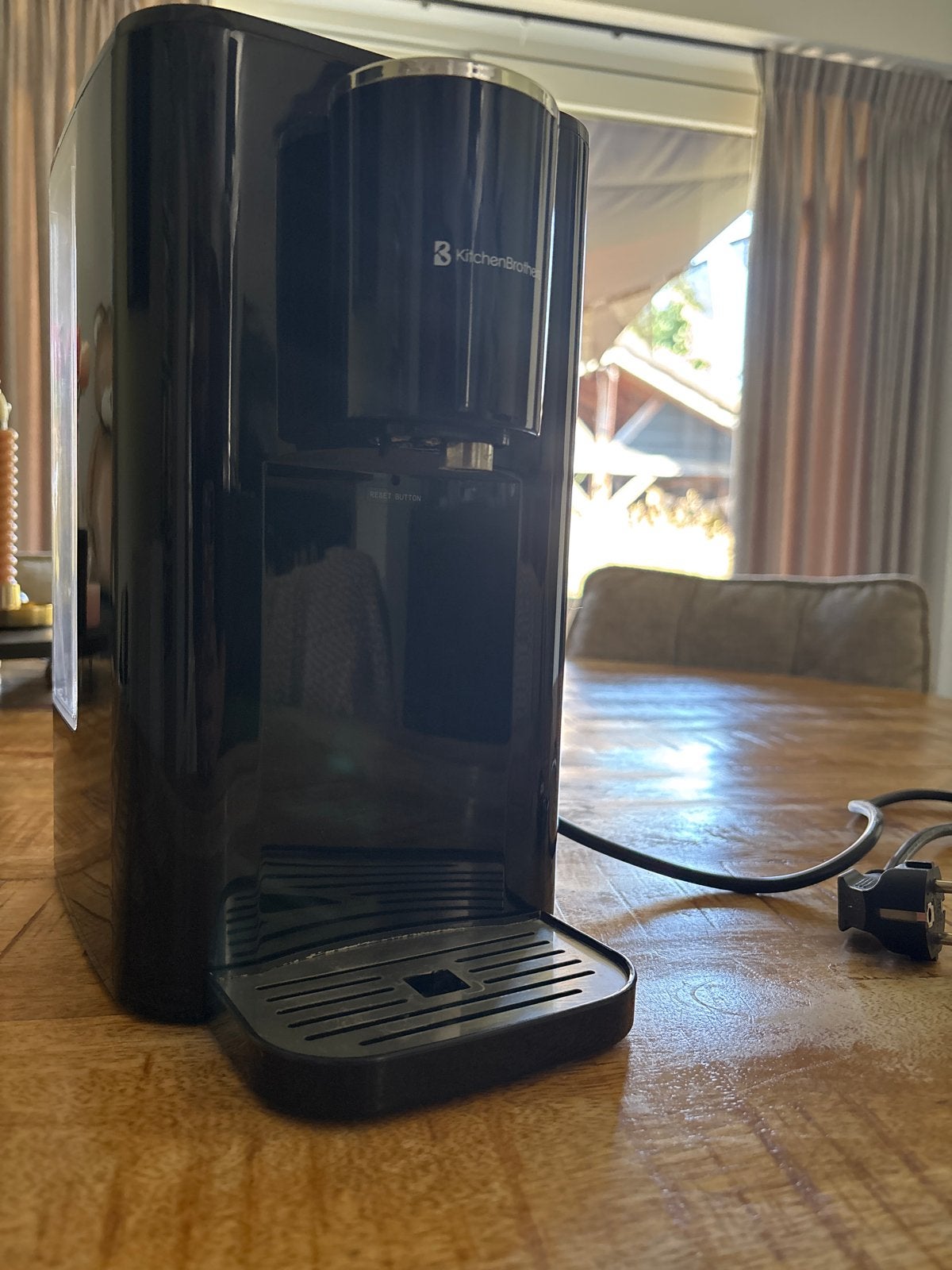 KitchenBrothers Instant Heetwaterdispenser 40-100C, 2 liter of meer, Ophalen, Zo goed als nieuw