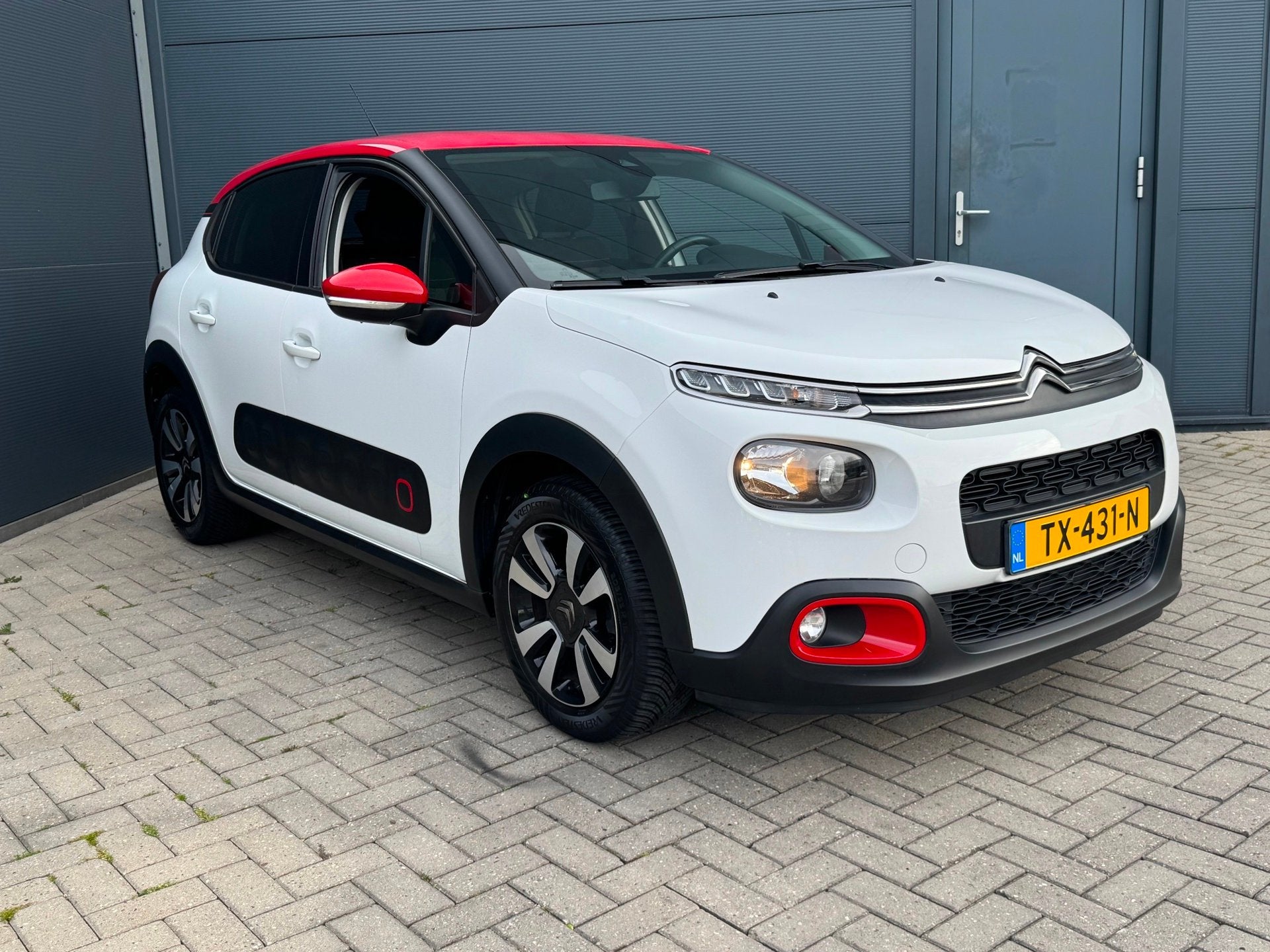 Citroen C3 1.2 PureTech / Navi / Nw Riem, 450 kg, Euro 6, 1199 cc, 82 pk