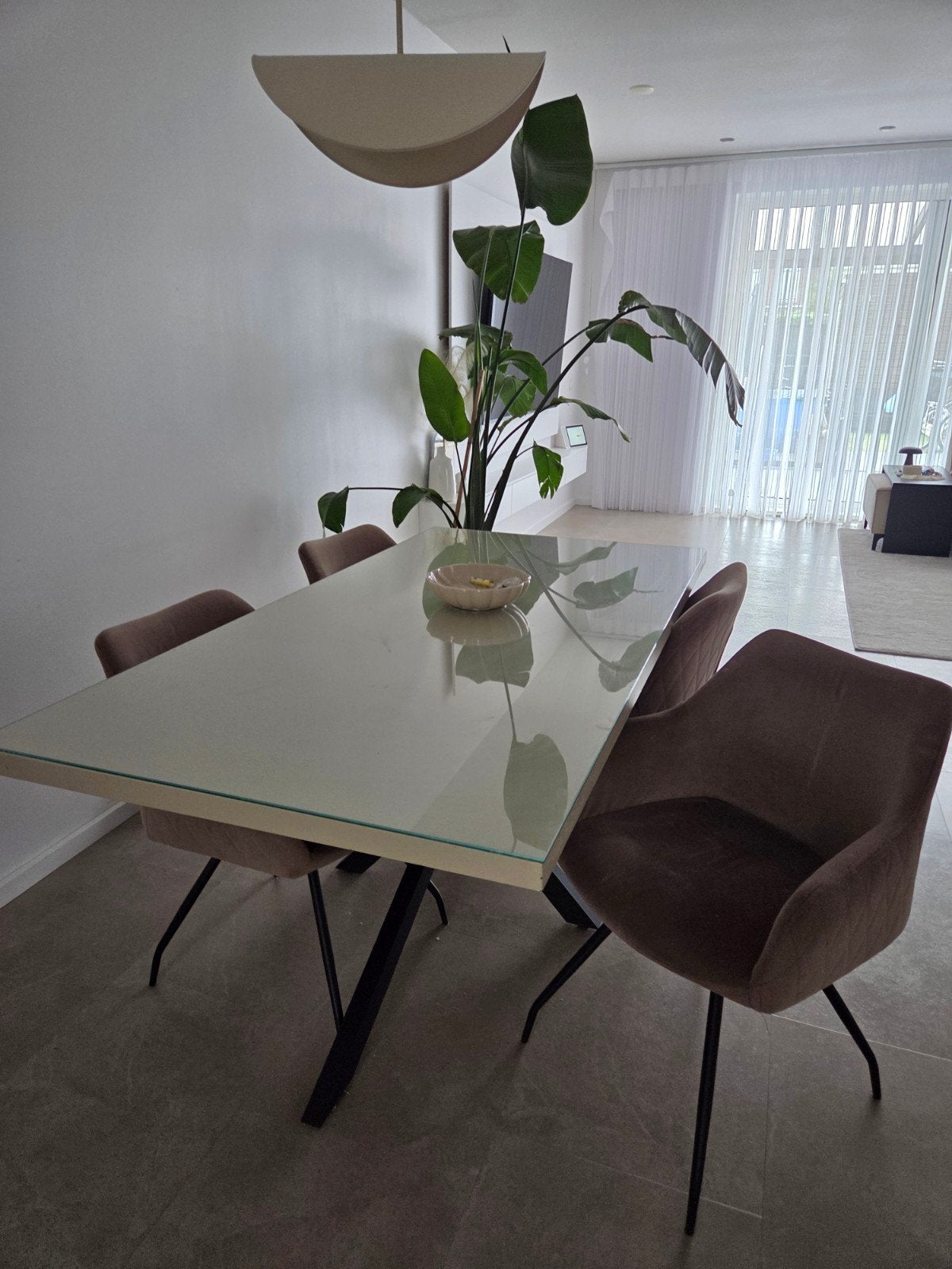 Eiken Eetkamertafel met 4 stoelen, Huis en Inrichting, Stoffering | Vloerbedekking, Gebruikt, 75 m² of meer, Beige, Ophalen of Verzenden