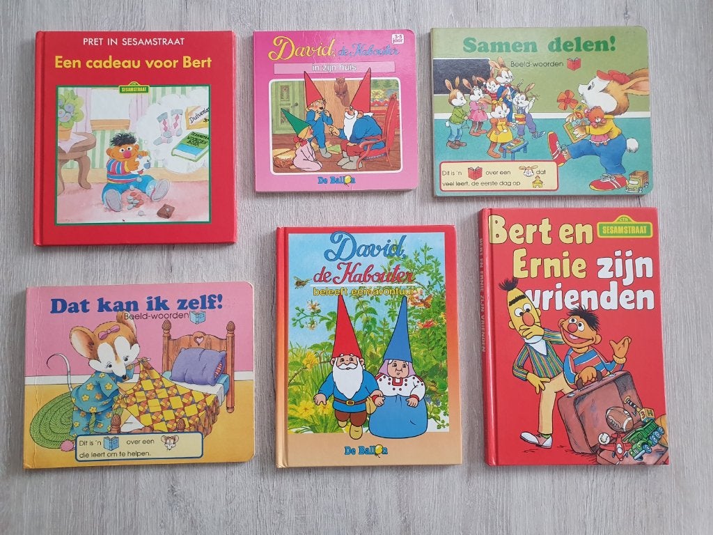 6 Kinderboeken: Sesamstraat, David de Kabouter, Beeld-woorde, Gelezen, Fictie algemeen, Jongen of Meisje, Ophalen of Verzenden