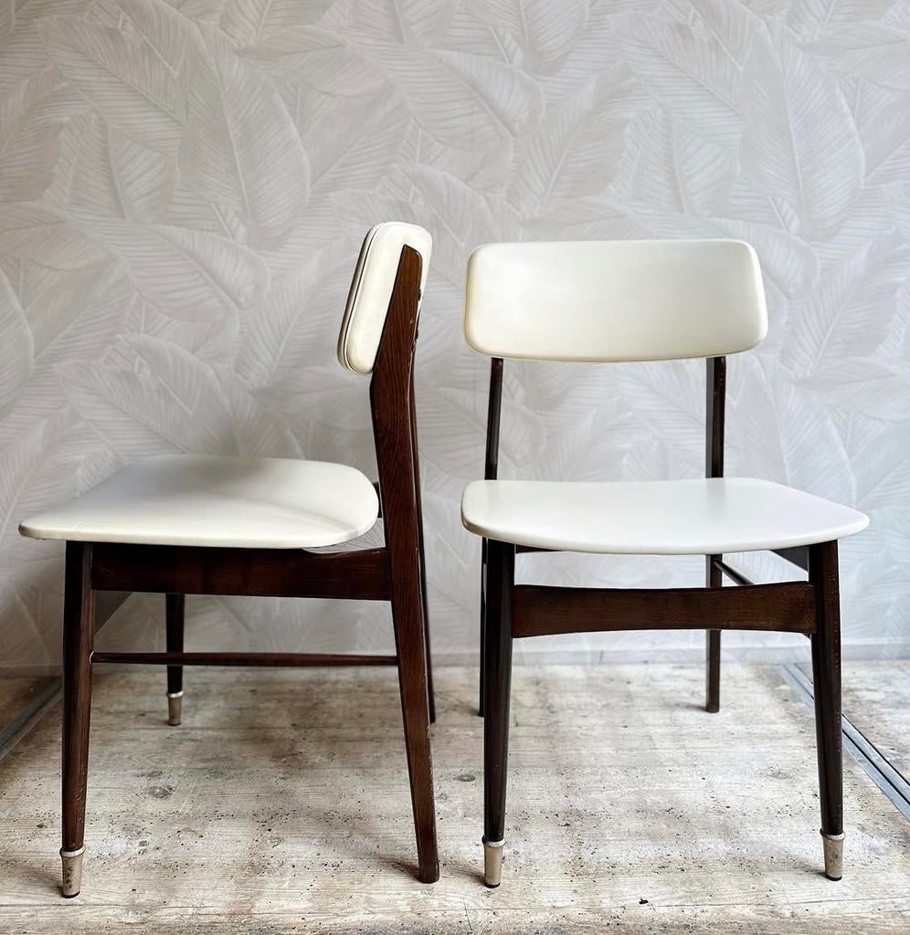 4 vintage eetkamerstoelen met wit skai bekleding, Ophalen, Wit, Zo goed als nieuw, X