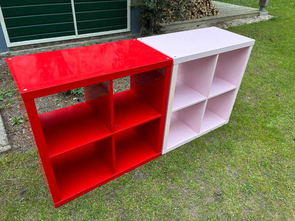 Rode en roze open kallaxkast, Ophalen, Gebruikt