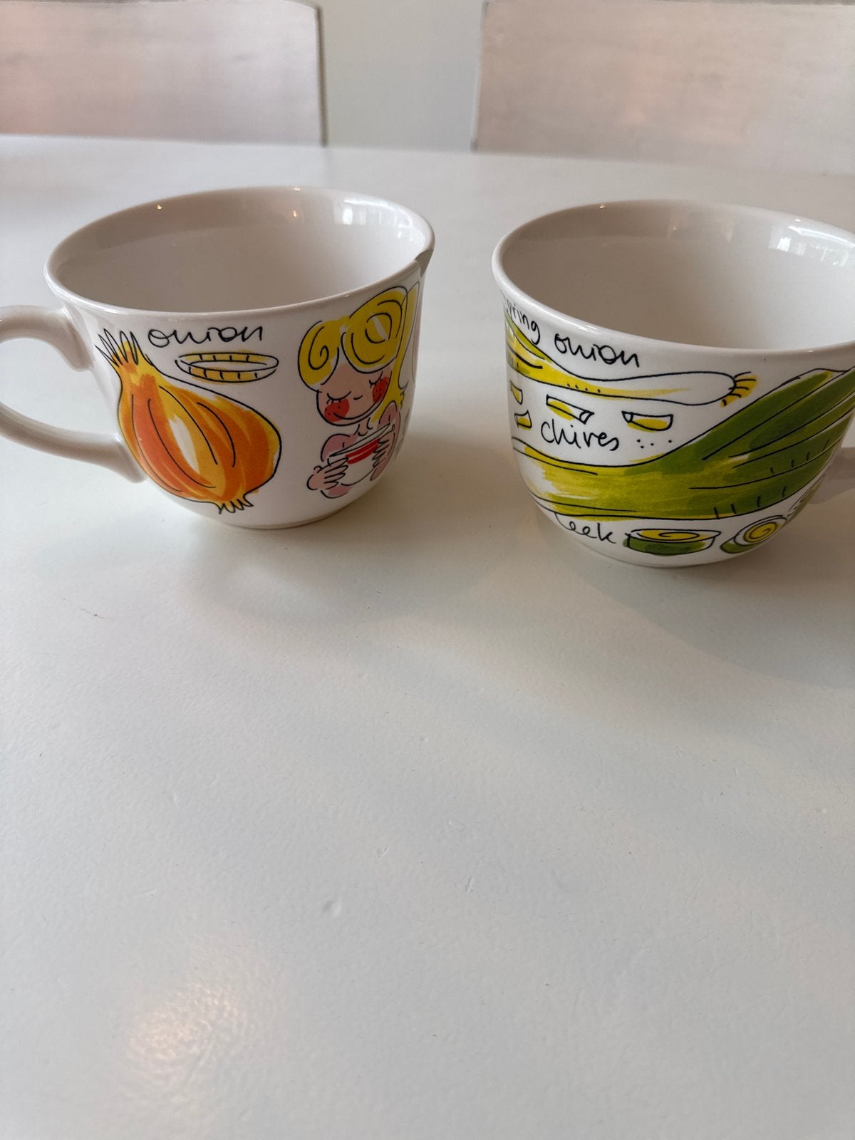 2 Blond Amsterdam soepkommen 'Eat your veggies', Ophalen, Gebruikt, Keramiek, Kom(men)
