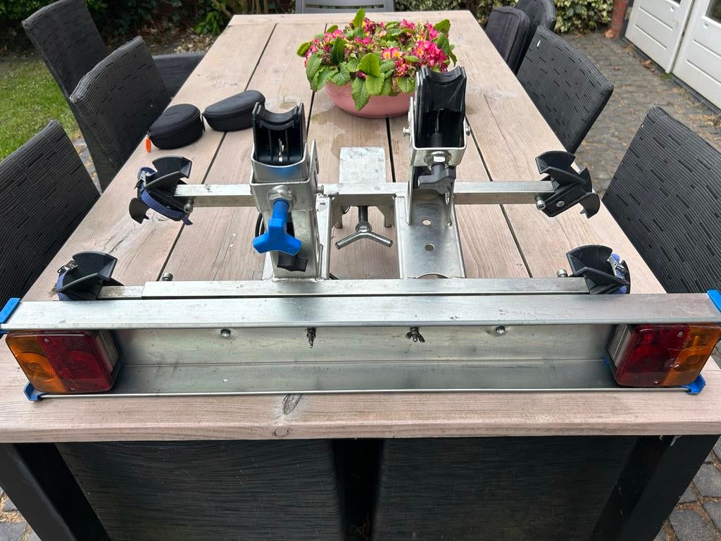 Thule fietsendrager voor 2 fietsen - Trekhaakmontage, Ophalen, 2 fietsen, Gebruikt, Trekhaakdrager