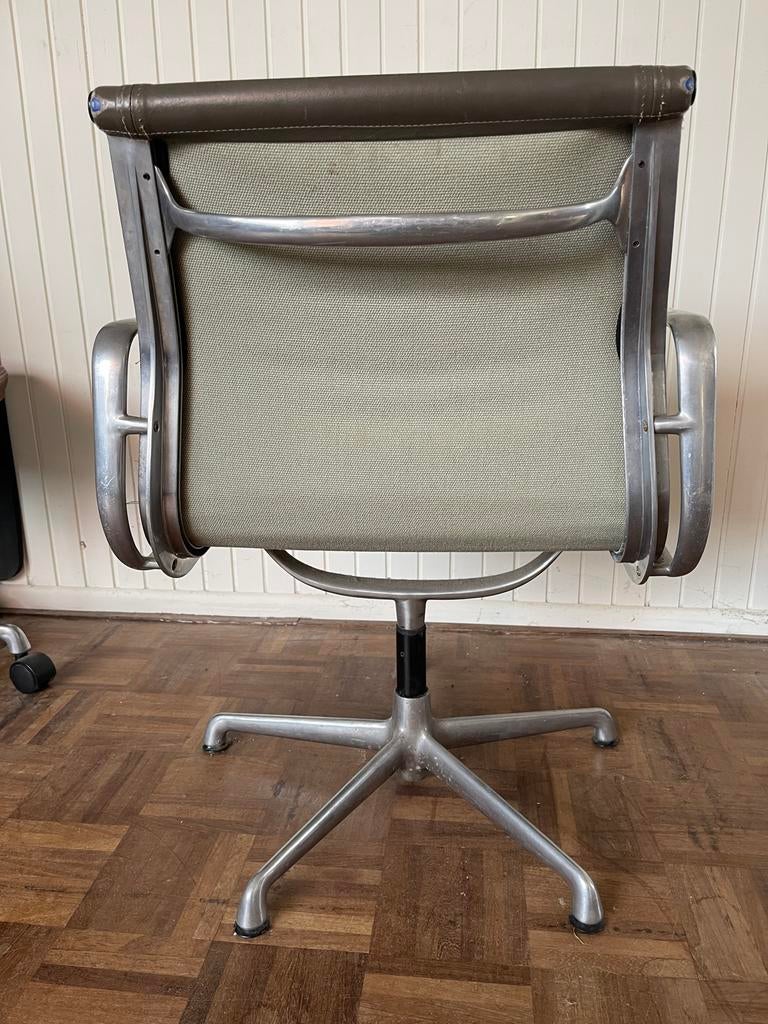 Vitra Eames EA217 bureaustoel - Gebruikt, Huis en Inrichting, Bureaustoelen, Ophalen, Gebruikt, Grijs, Bureaustoel