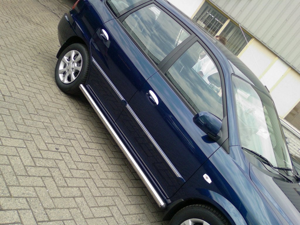 Kia Carens Sidebars rechte buis, Niet ingevuld, Niet ingevuld, Niet ingevuld