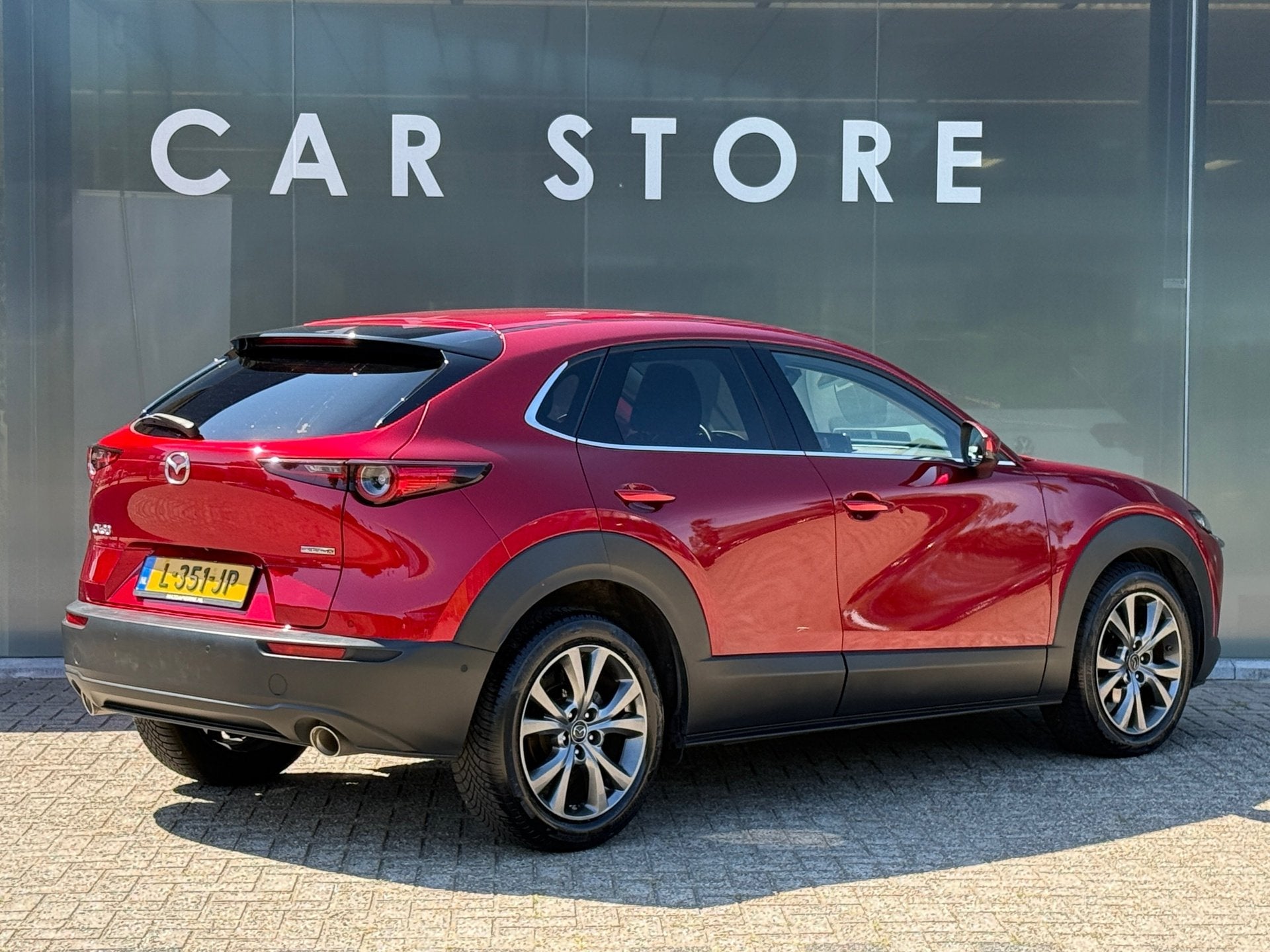 Mazda CX-30 2.0 e-SkyActiv-X M Hybrid Luxury, Gebruikt, SUV of Terreinwagen, 1430 kg, 1300 kg