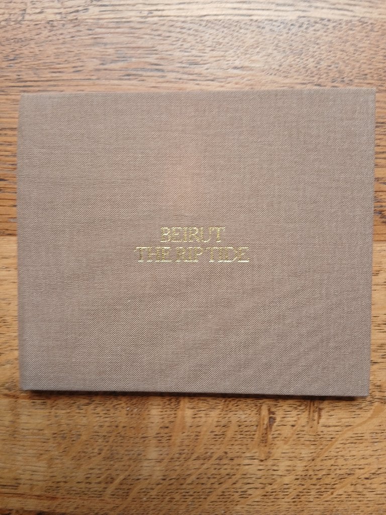CD Beirut : The Riptide (Canvas hardbook), Ophalen of Verzenden, Zo goed als nieuw