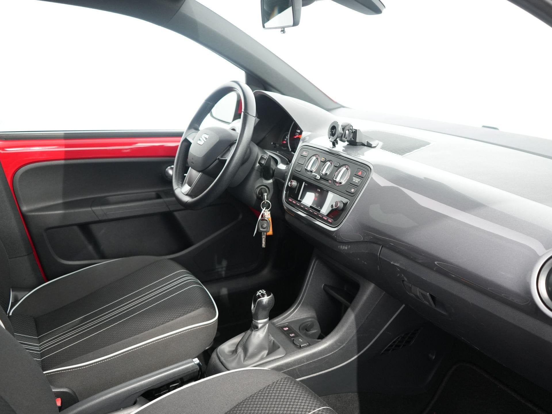 SEAT Mii 1.0 Sport Connect | Pano | Cruise | Airco | Bluetho, Auto's, Voorwielaandrijving, Stof, Gebruikt, Mii