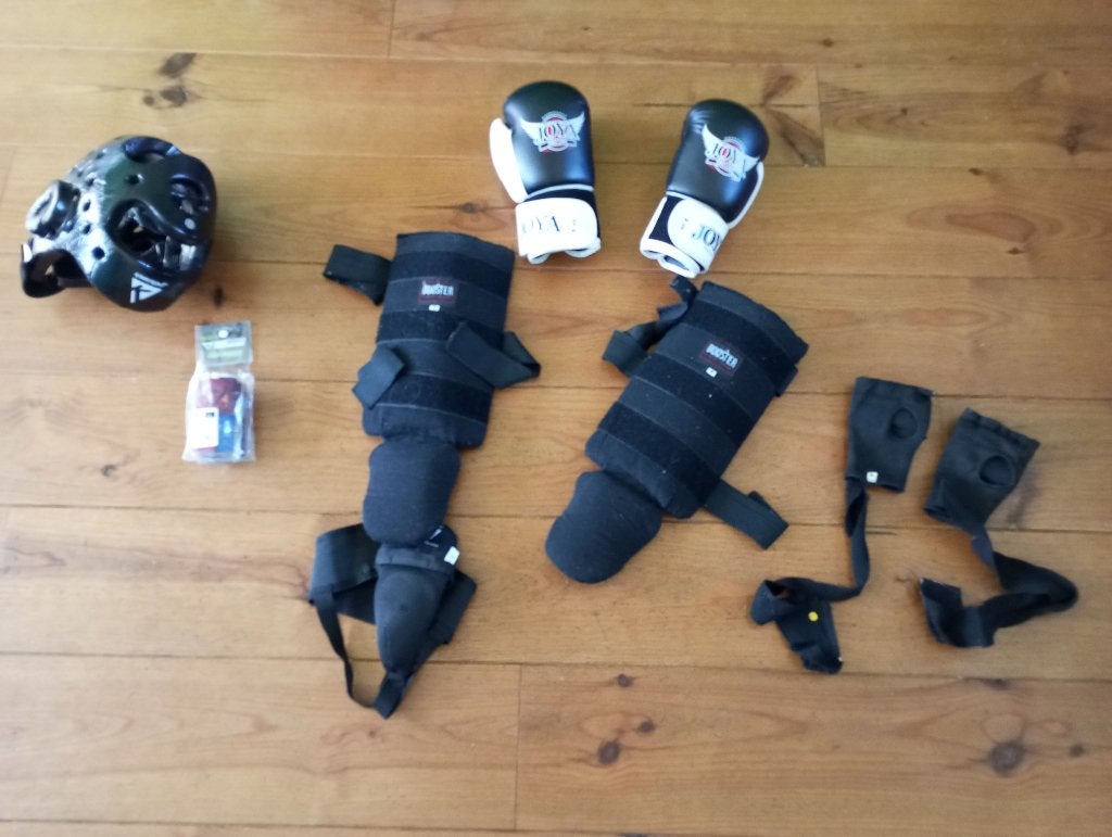 Kickboks spullen jeugd, Gebruikt, Overige, Vechtsportmateriaal, Maat M
