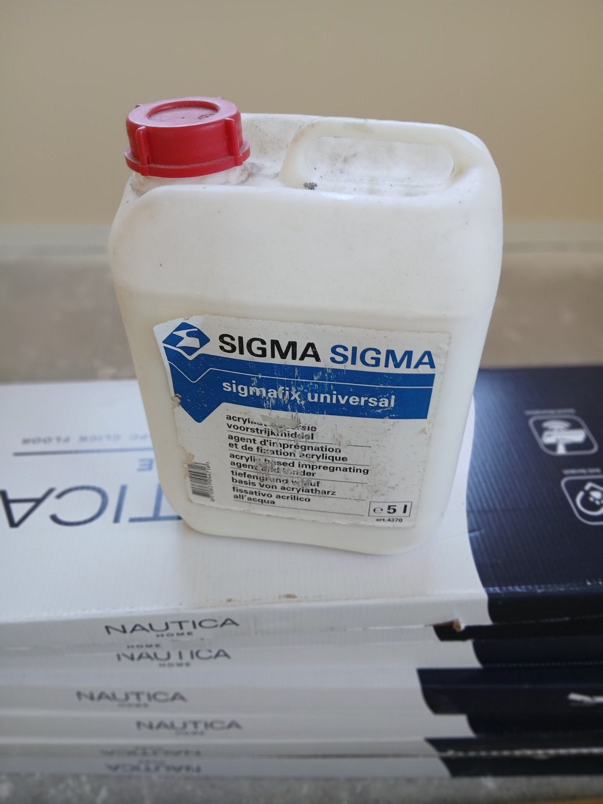 Sigma voorstrijk, Ophalen, Nieuw, Wit