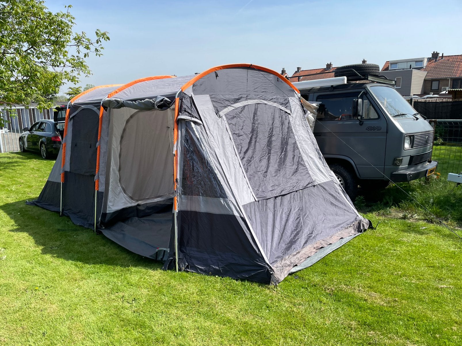 DWT Pegasus III bustent / voortent compleet met slaapcabines, Ophalen, Gebruikt, Meer dan 6