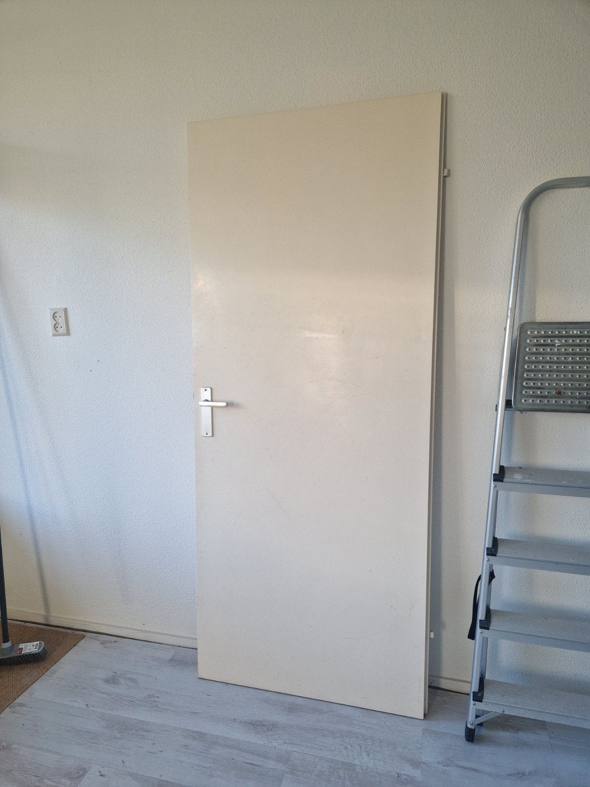 2 opdekdeuren, linksdraaiend, Ophalen of Verzenden, Gebruikt, Binnendeur, 200 tot 215 cm