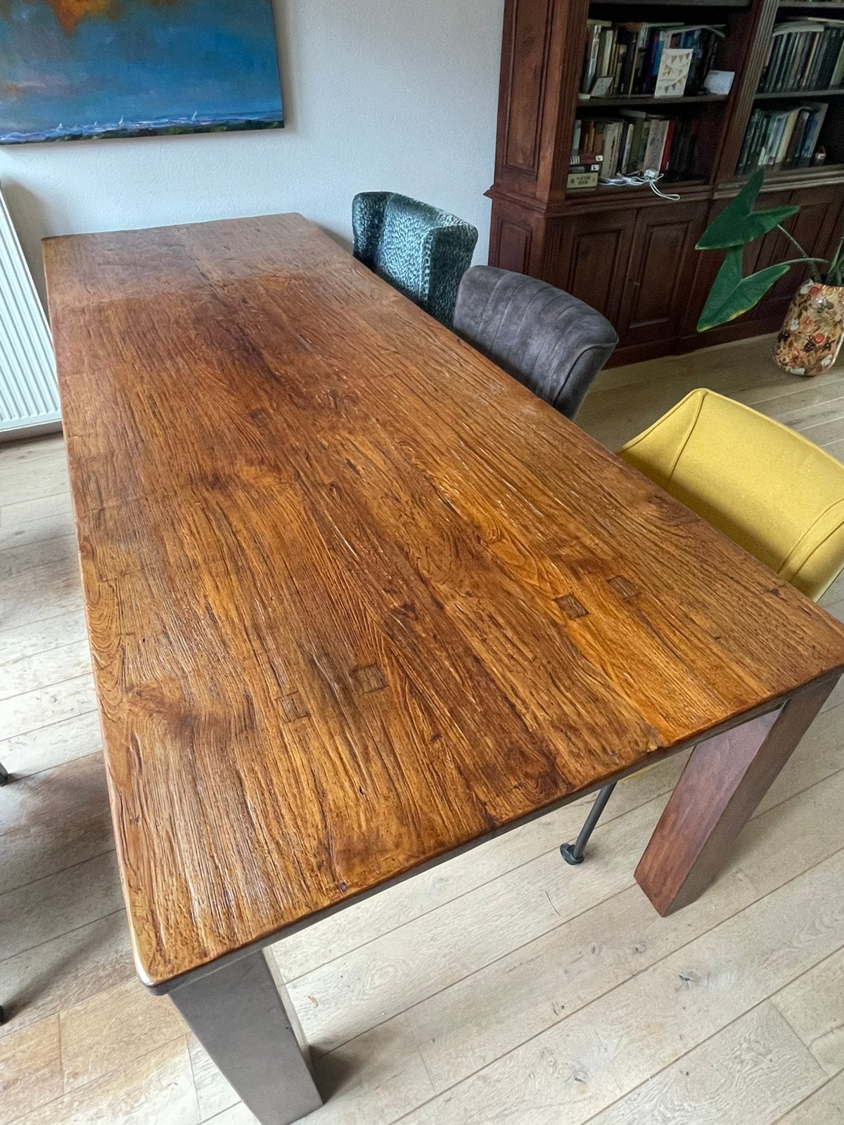 Robuste eettafel in koloniale stijl., Huis en Inrichting, Tafels | Eettafels, Ophalen, Gebruikt, 100 tot 150 cm, Koloniaal