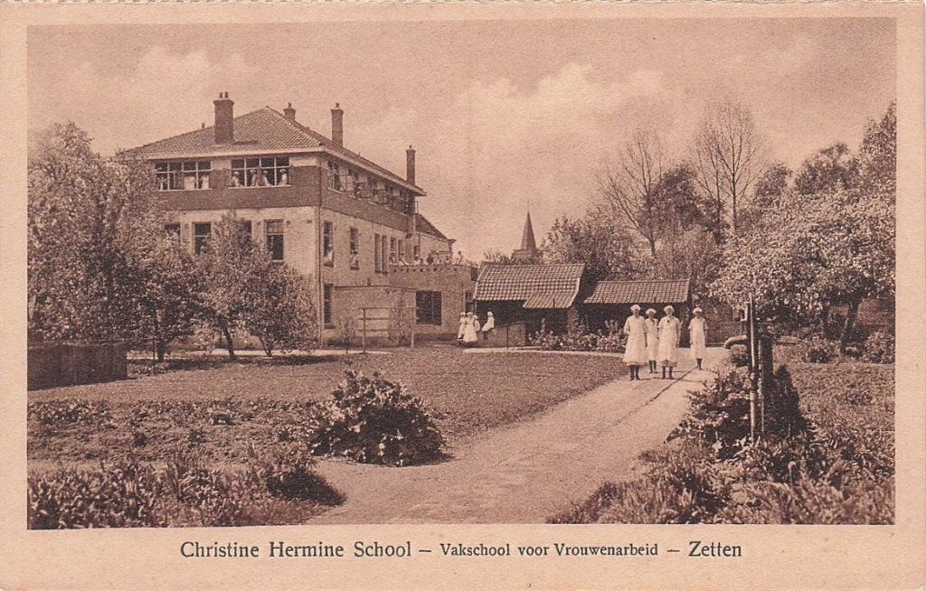 703-402-035 Christine Hermine School Vakschool voor Vrouwen, Verzenden, Voor 1920, Gelderland