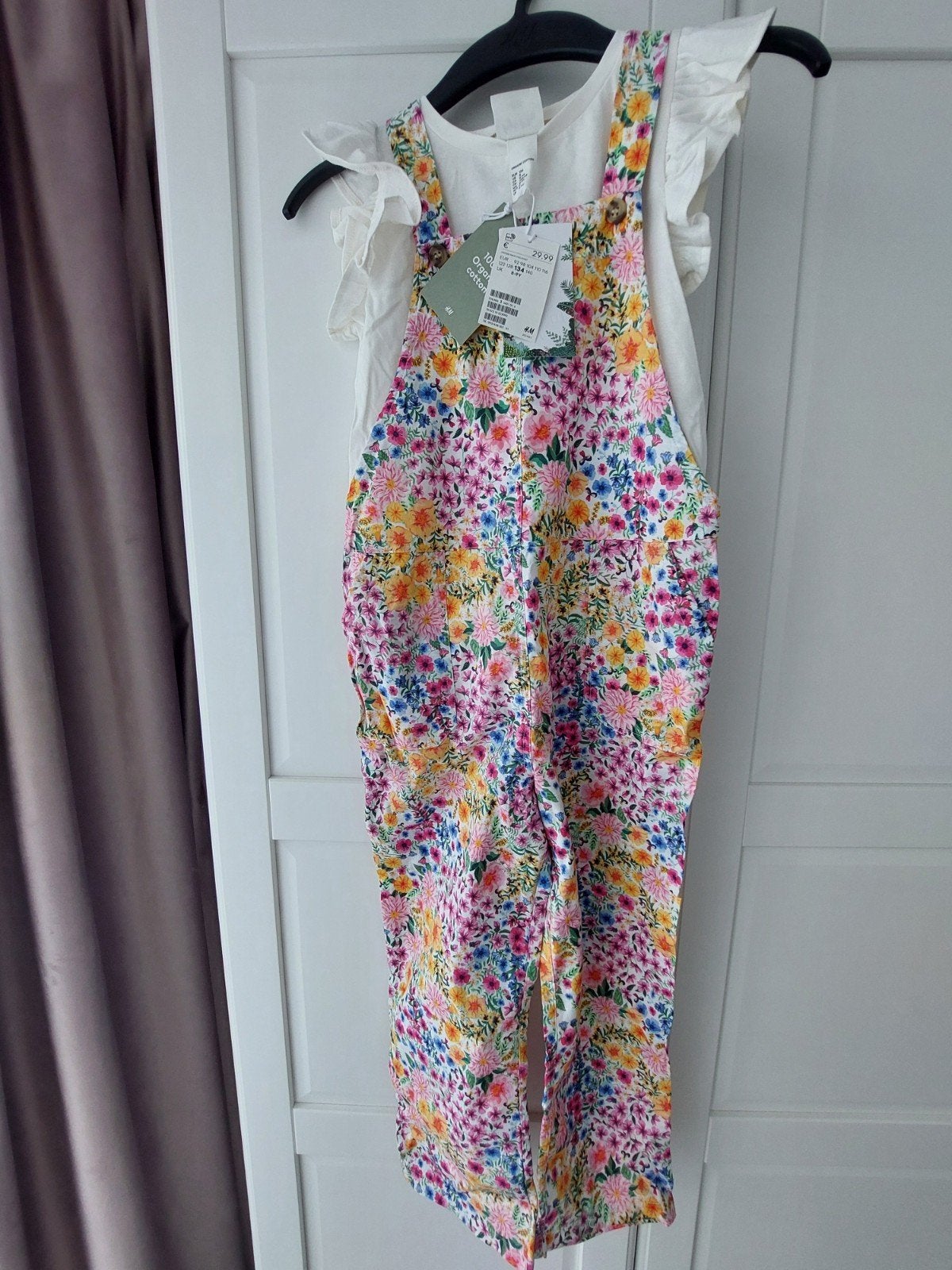 H&M Bloemenprint Salopette met Wit T-shirt - Nieuw, Meisje, H&M, Nieuw, Ophalen of Verzenden