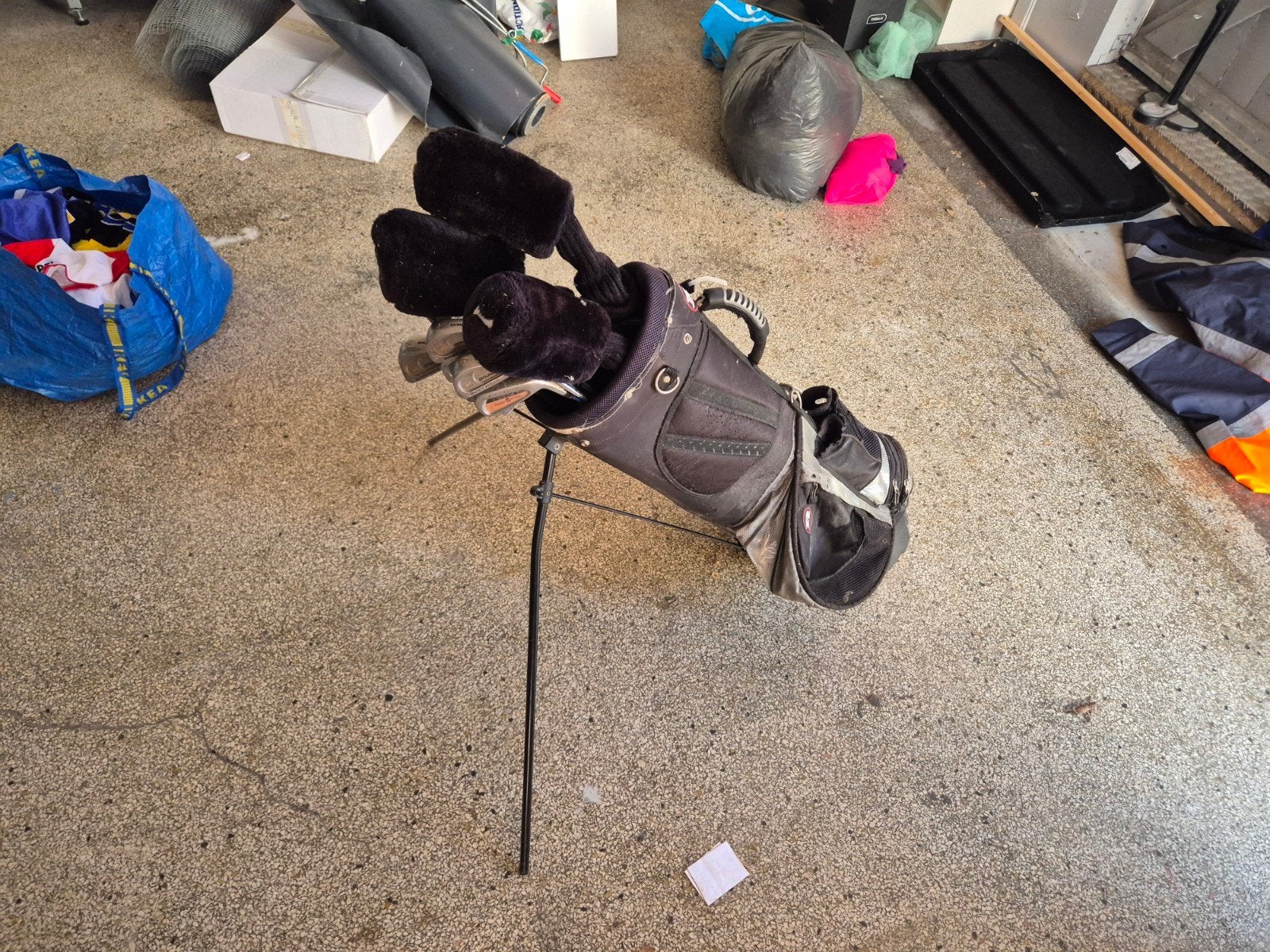 Complete golfset met tas en diverse clubs, Ophalen, Gebruikt, Set, Overige merken