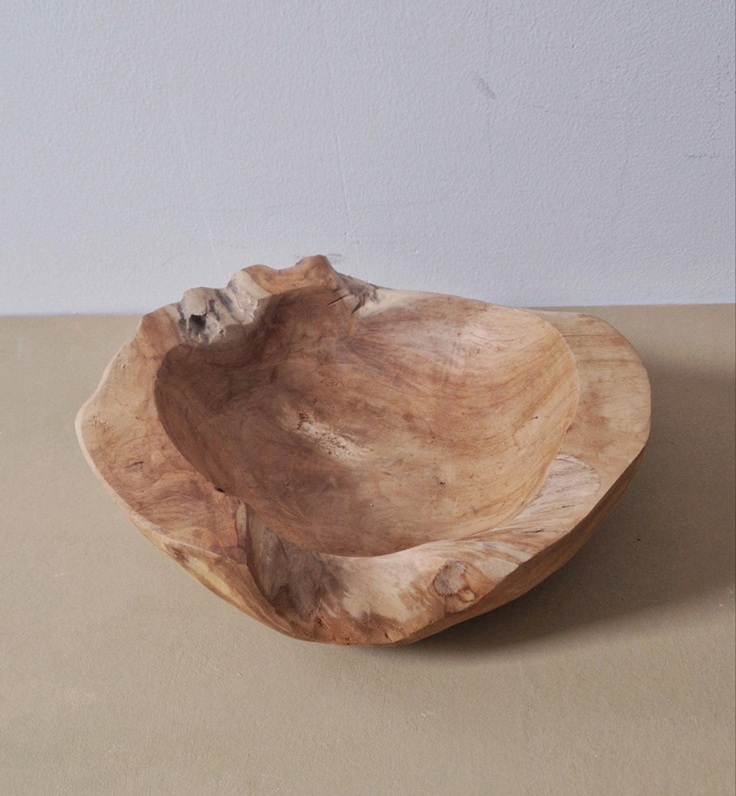 Houten schaal, geleefde look. diameter 25,5 cm, Ophalen, Gebruikt, Schaal, Overige vormen