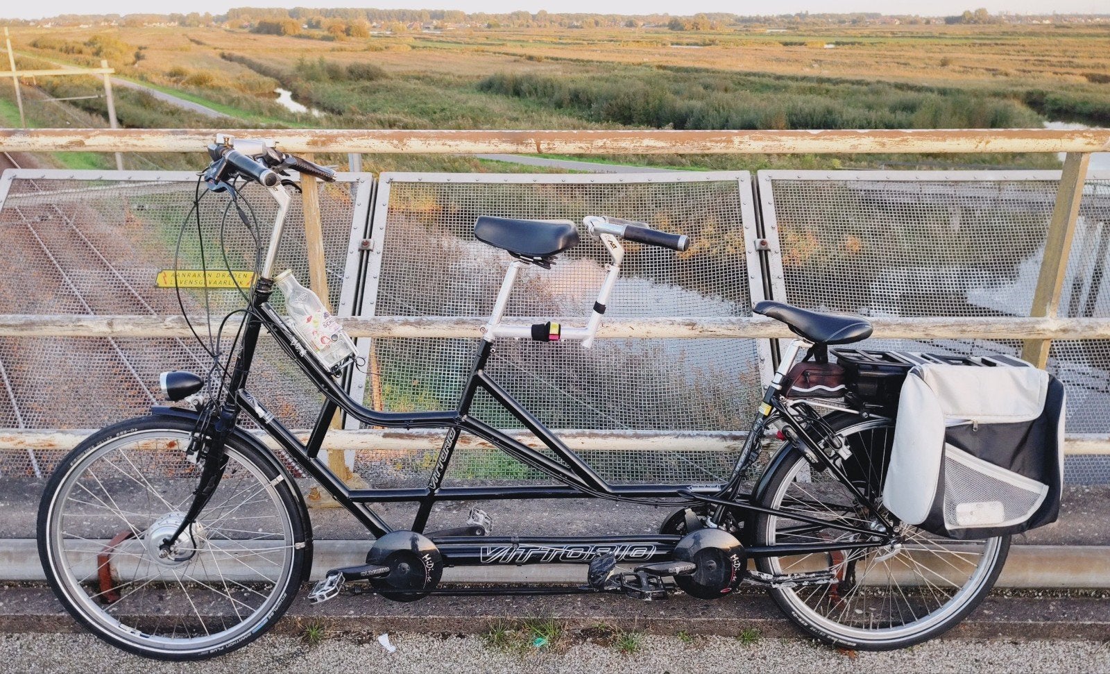 Vittorio electrische tandemfiets 26" 24v 58/46 cm frame, Gebruikt, Velgrem, Ophalen of Verzenden, Minder dan 47 cm