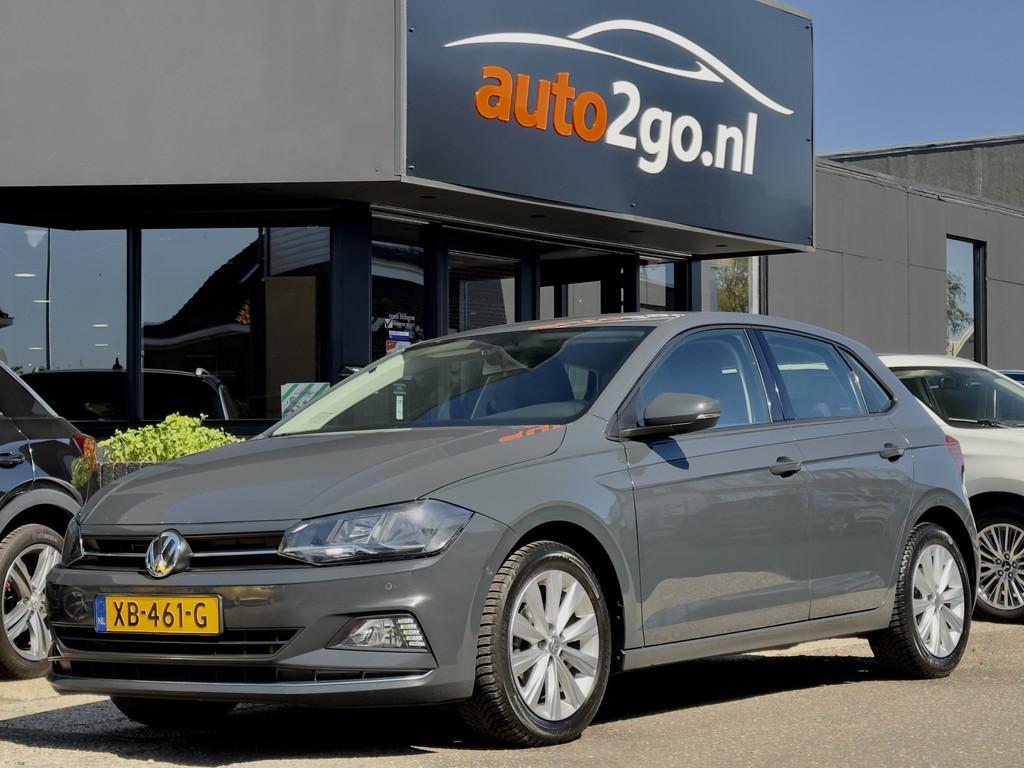 Volkswagen Polo 1.0 TSI AUT7 HIGHLINE APPLE-CARPLAY AIRCO LE, Auto's, Gebruikt, 49 €/maand, Origineel Nederlands, Grijs