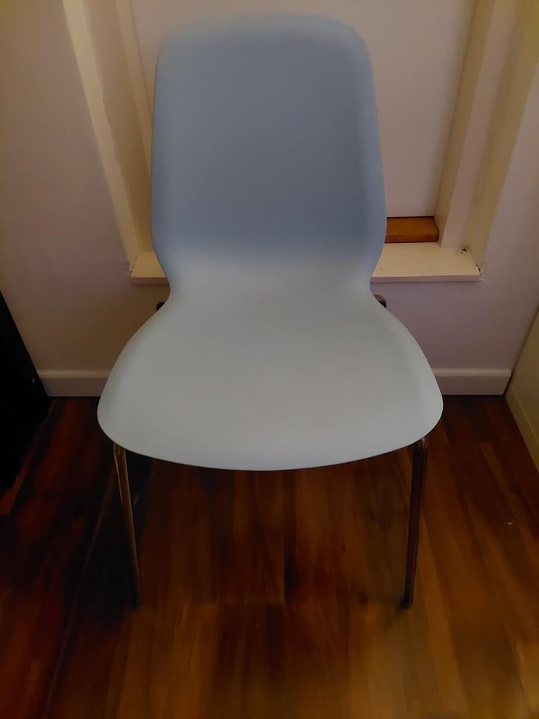 IKEA Leifarne stoel lichtblauw met verchroomd onderstel, Ophalen