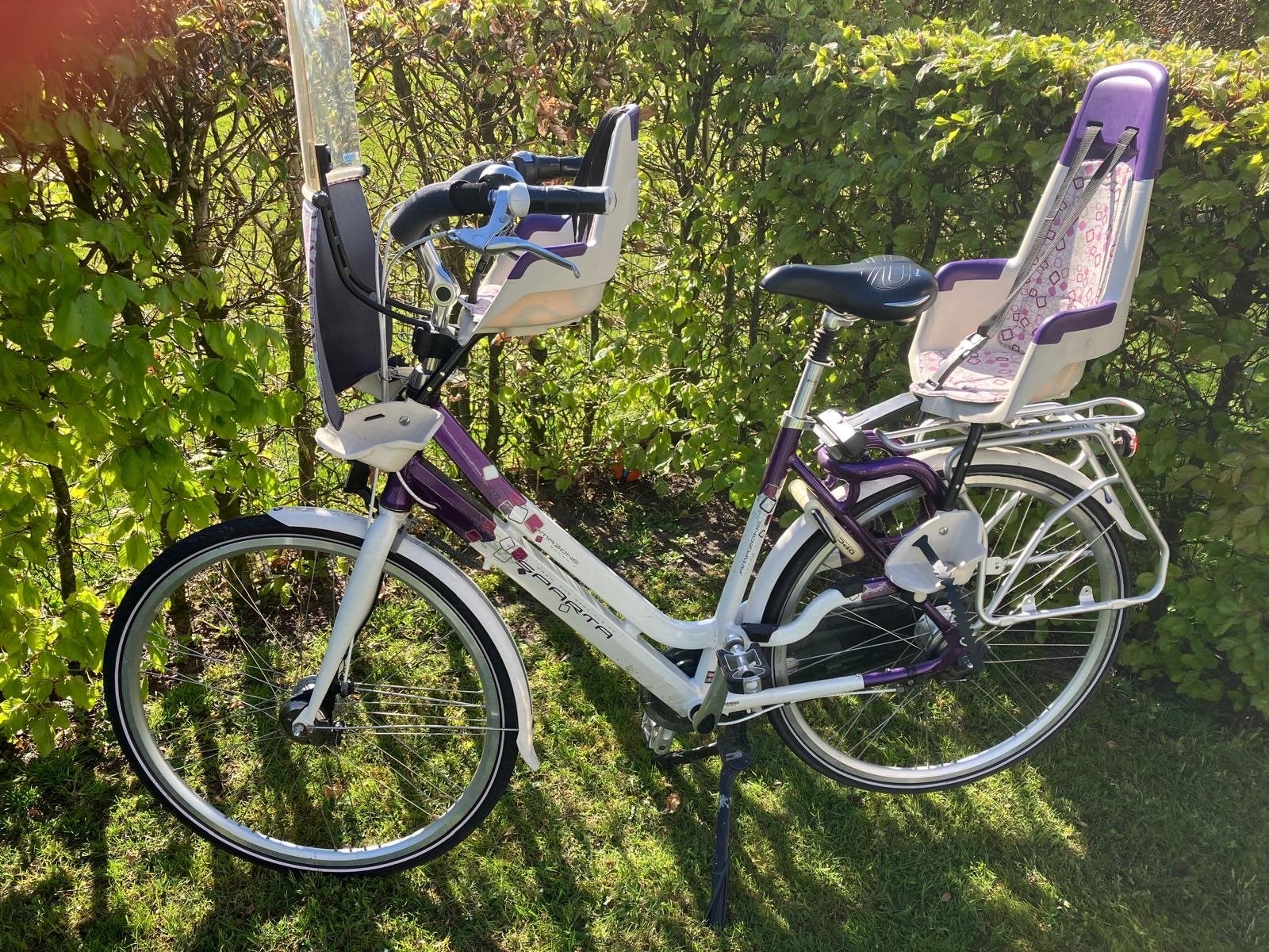 Sparta moederfiets met twee Bobike kinderzitjes, Ophalen, Sparta, Trommelrem, 53 tot 56 cm
