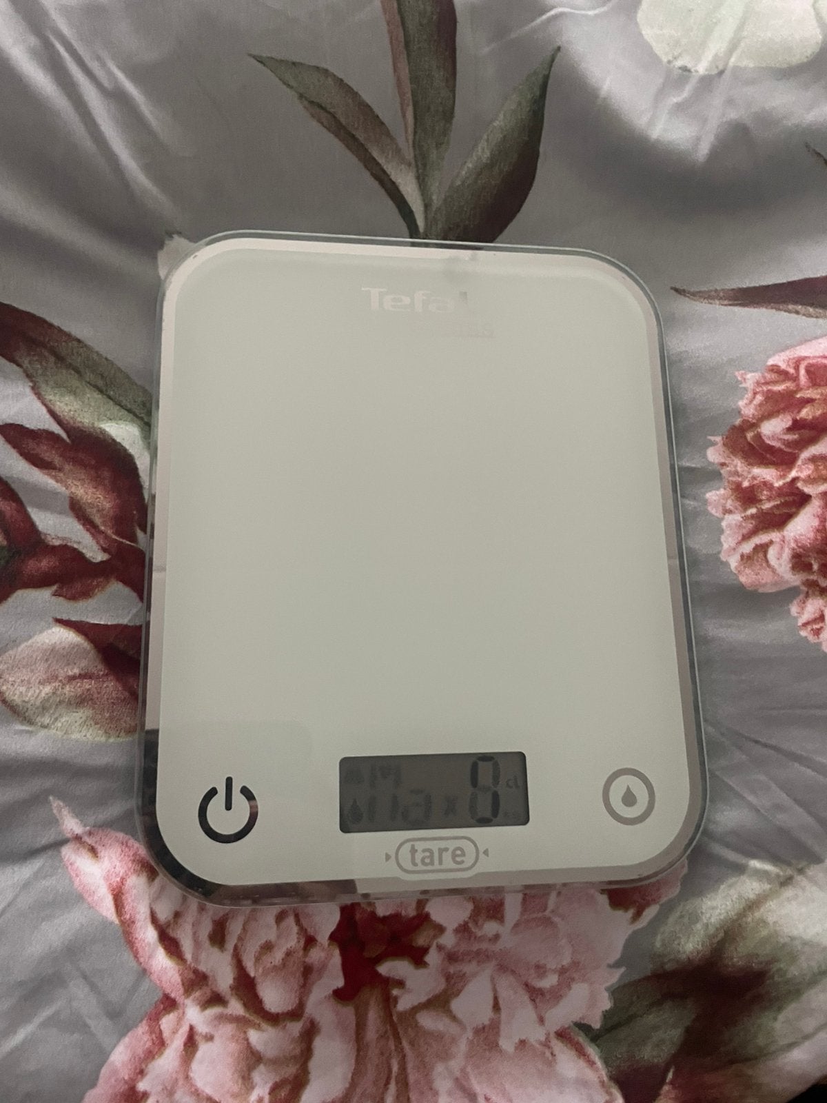 Te koop een mooie keukenweegschaal tefal, Ophalen