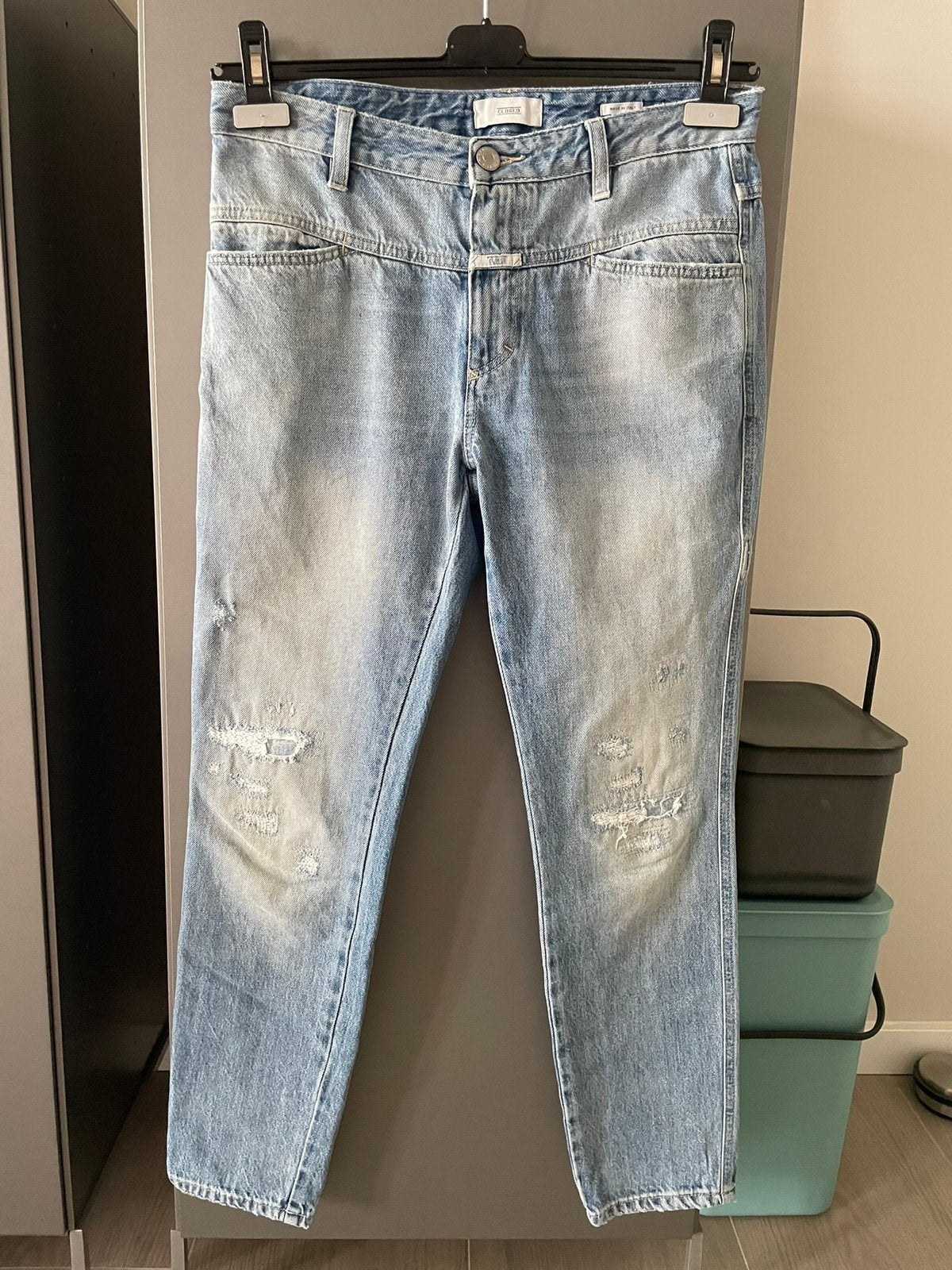 Closed destroyed jeans, mt 27 = M (valt ruim), Ophalen of Verzenden, Zo goed als nieuw, Blauw, W27 (confectie 34) of kleiner