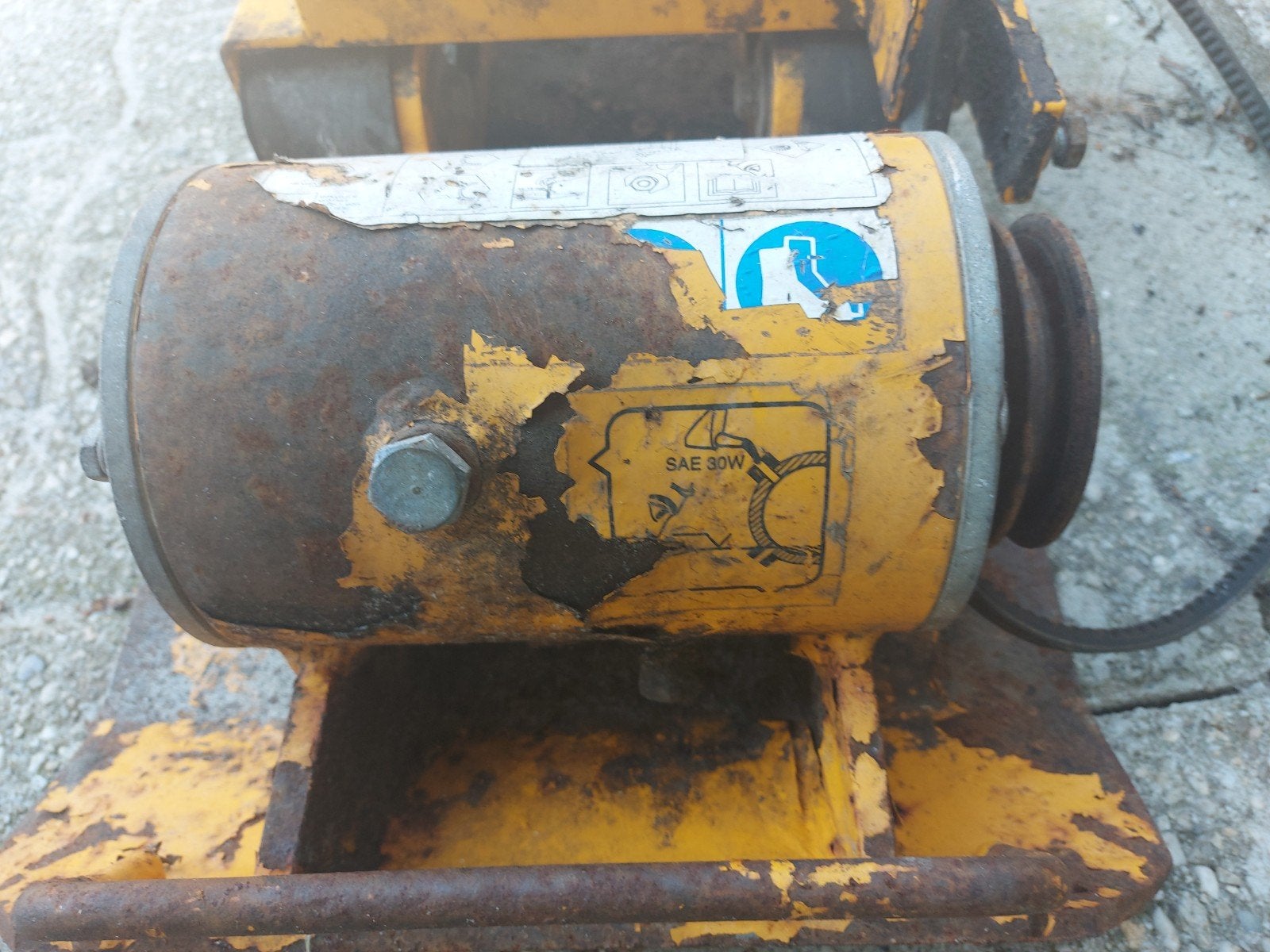 Onderstel trilplaat zonder motor - Gebruikt, Ophalen, Gebruikt
