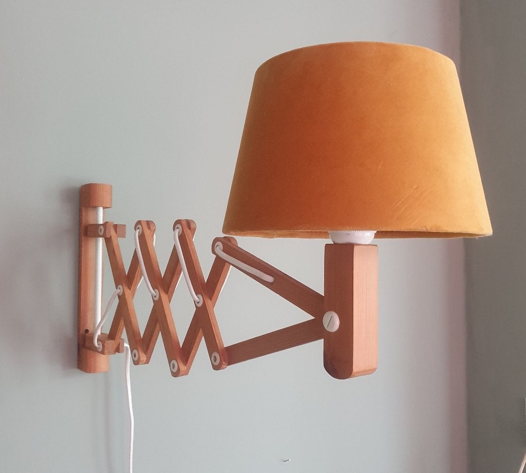vintage houten schaarlamp uit de jaren 80. Ikea Model Sax, IKEA, Natuurlijk materiaal, Zo goed als nieuw, Verstelbaar