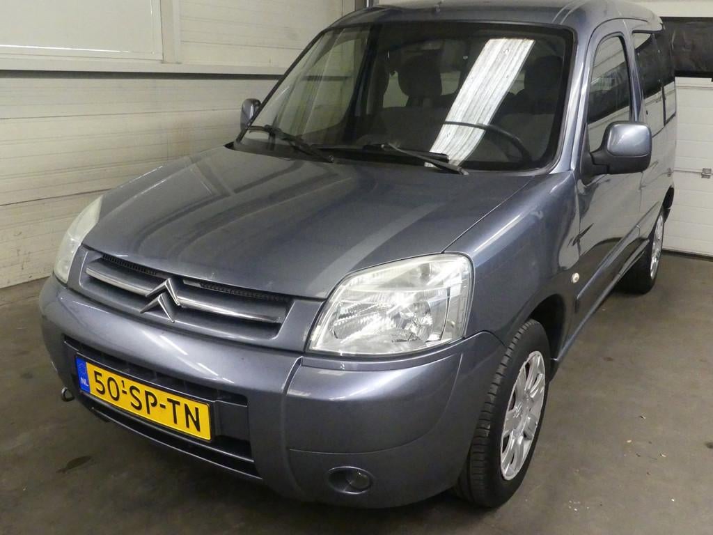 Citroen Berlingo 1.6i Multispace Attraction - Airco - Cruise, Auto's, Gebruikt, Origineel Nederlands, Handgeschakeld, Grijs