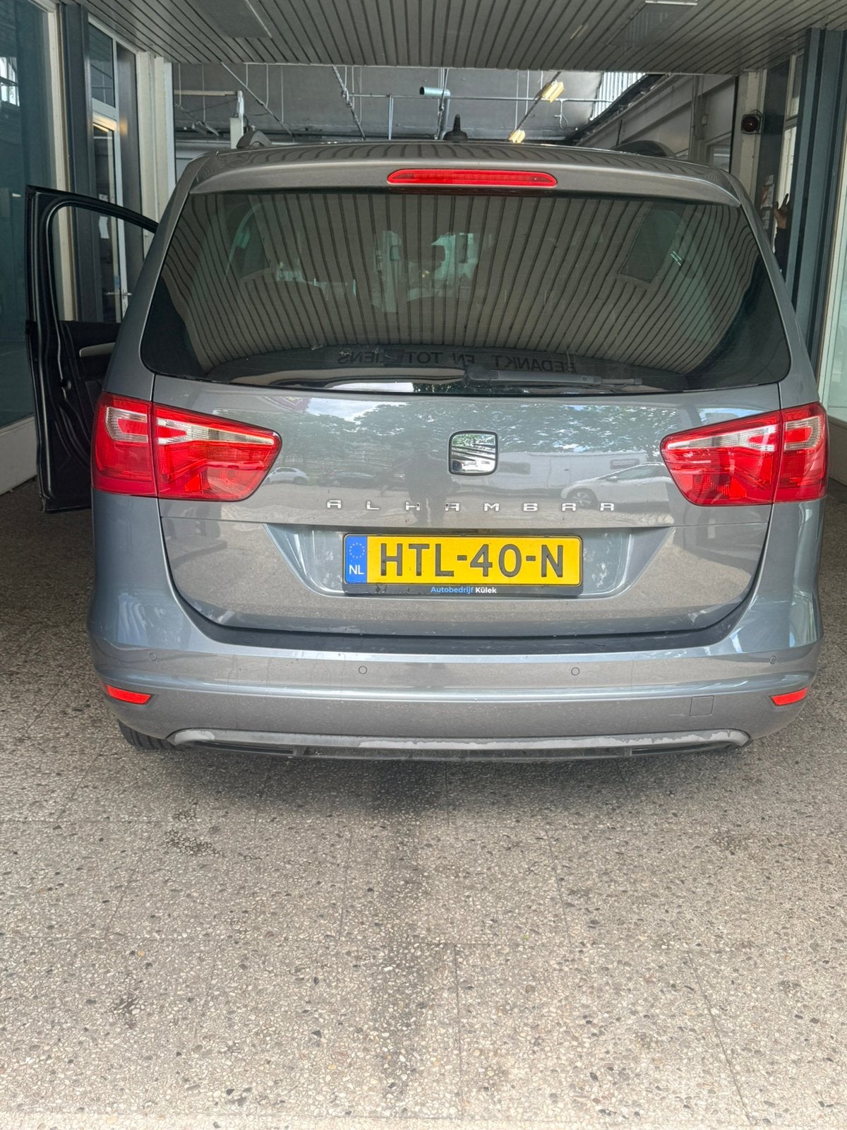 Seat Alhambra 1.4 TSI Ecomotive Dsg6, 7-Persoons, 4 cilinders, 7 stoelen, Leder, Particulier