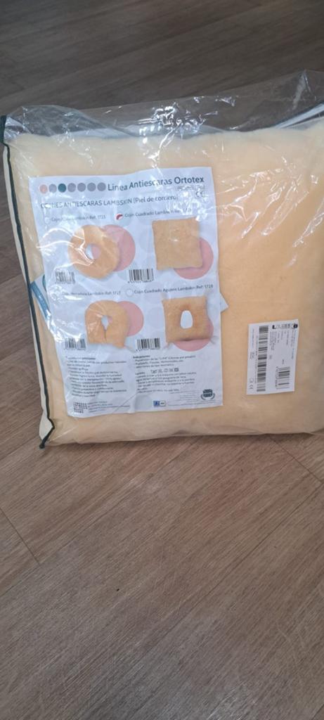 Anti decubitus kussen van lamsvacht, Ophalen, Nieuw, Wit, Vierkant