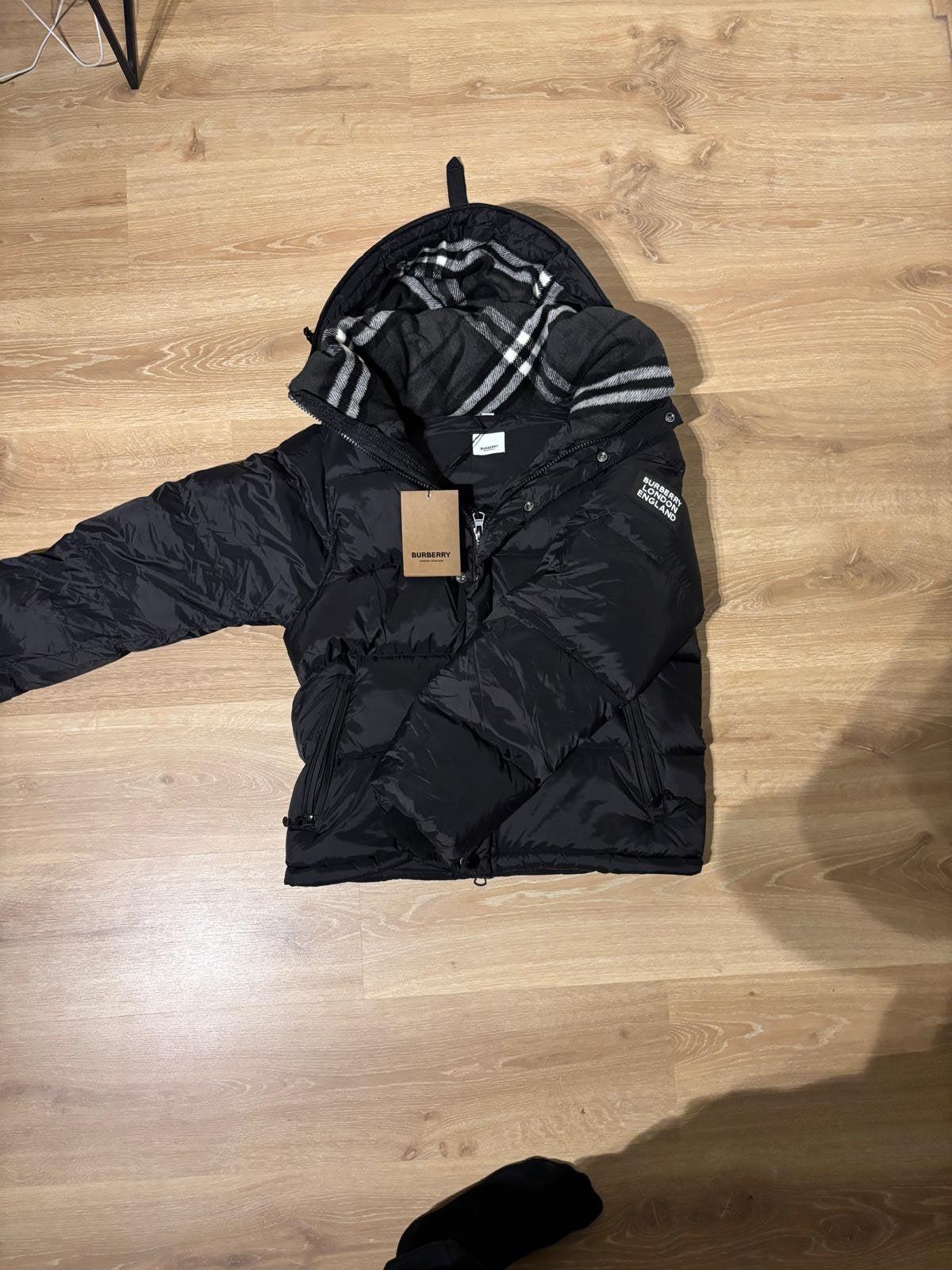 Burberry puffer jas maat s, Kleding | Heren, Jassen | Winter, Verzenden, Zo goed als nieuw, Zwart