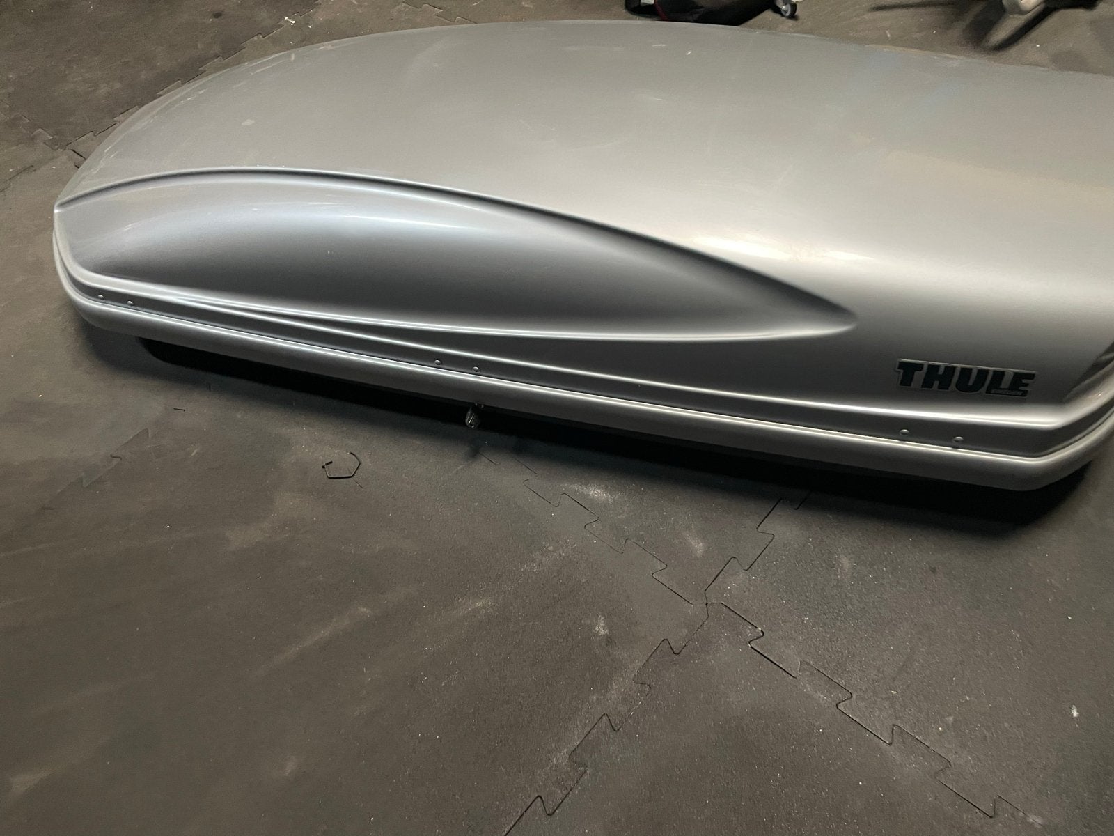 Thule Atlantis 780 Dakkoffer - Ruim en in Goede Staat, Ophalen, Gebruikt