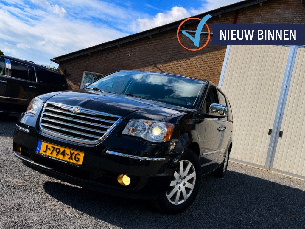 Chrysler Grand Voyager 4.0 V6 LIMITED BLACK SWIVEL&GO+TAFEL, Auto's, Chrysler, Automaat, Grand Voyager, 7 stoelen, Zwart
