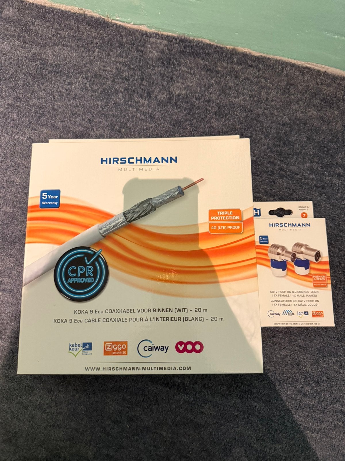 Hirschmann coaxkabel 20 meter + IEC-connectoren – Nieuw, Ophalen of Verzenden, Nieuw