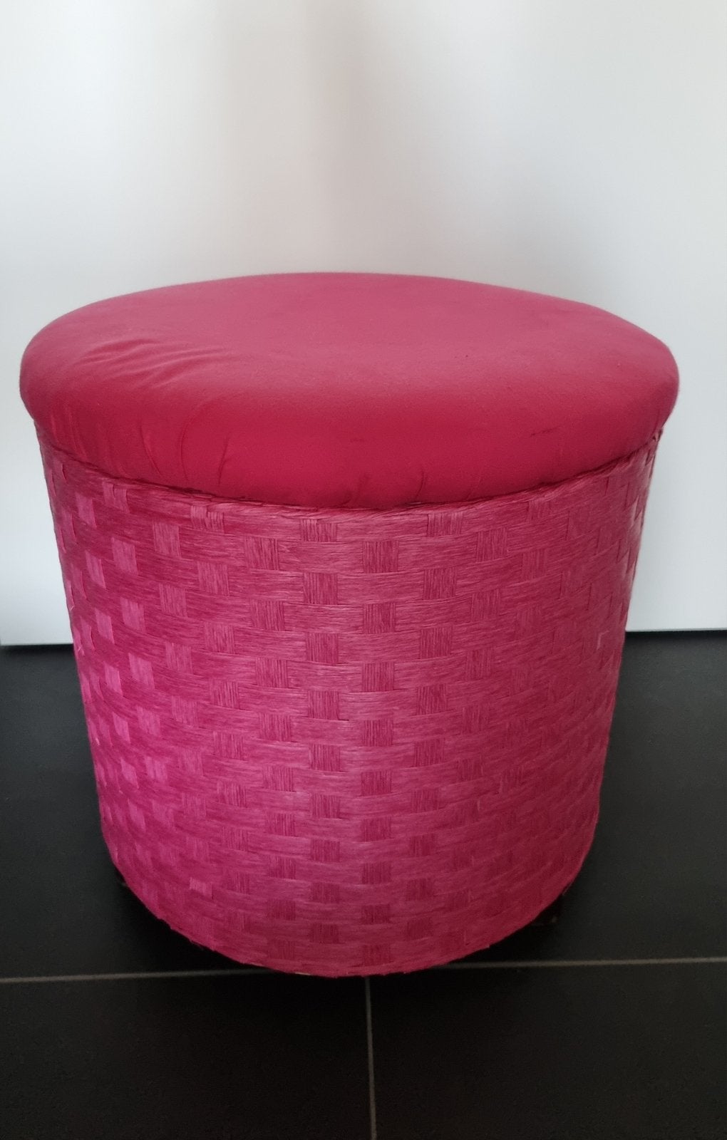 Roze opbergpoef € 12,50, Huis en Inrichting, Ophalen, Zo goed als nieuw, Rond, Minder dan 50 cm